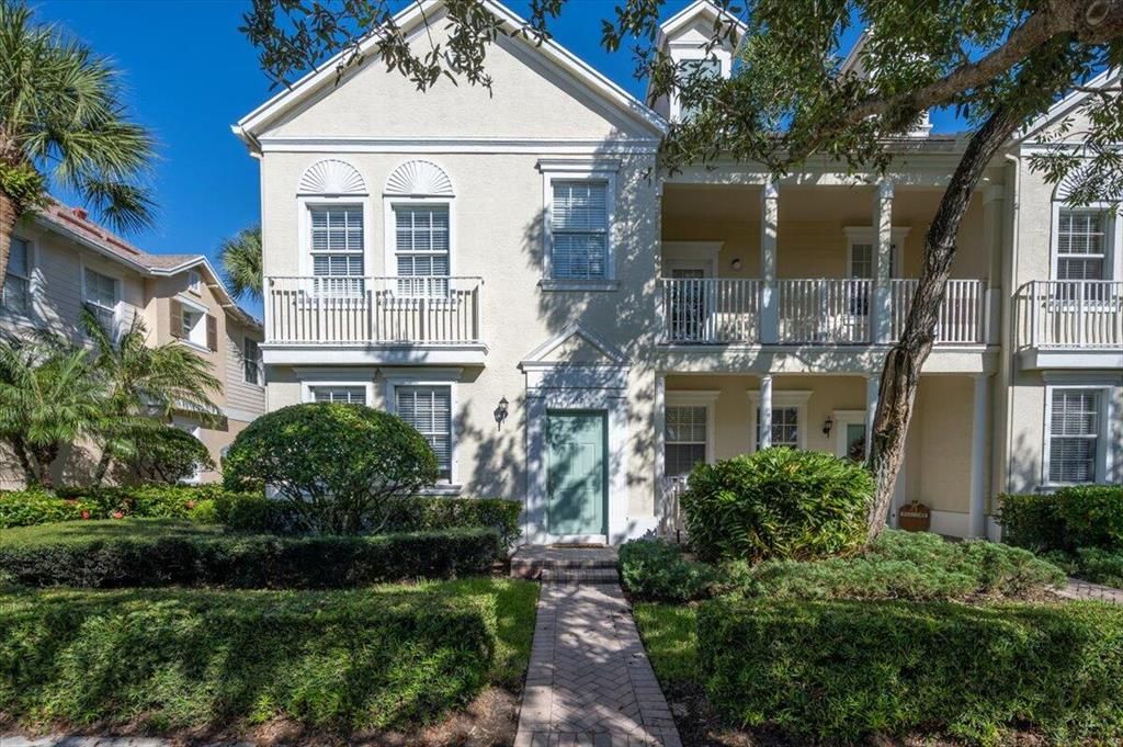 Photo of 157 E Thatch Palm Circle #157, Jupiter, FL 33458 (MLS # R10750842)