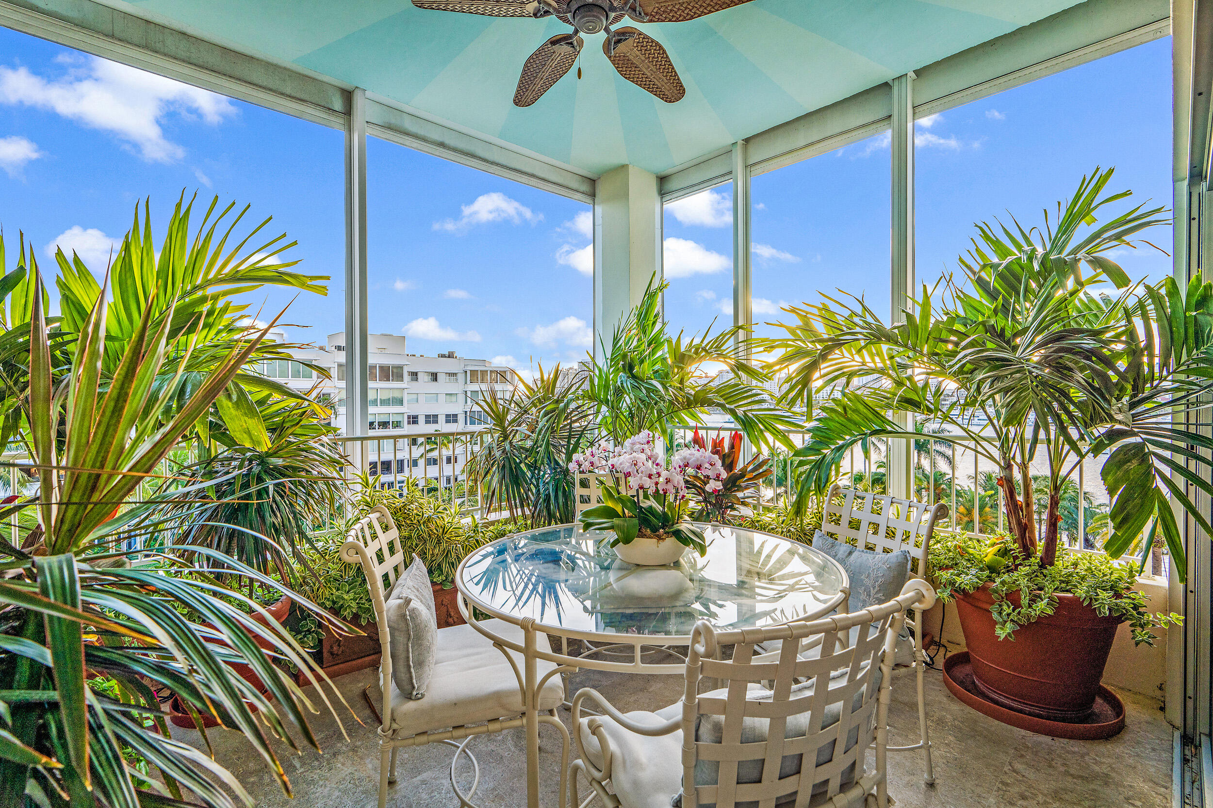 PALM BEACH TOWERS CONDO - Residential