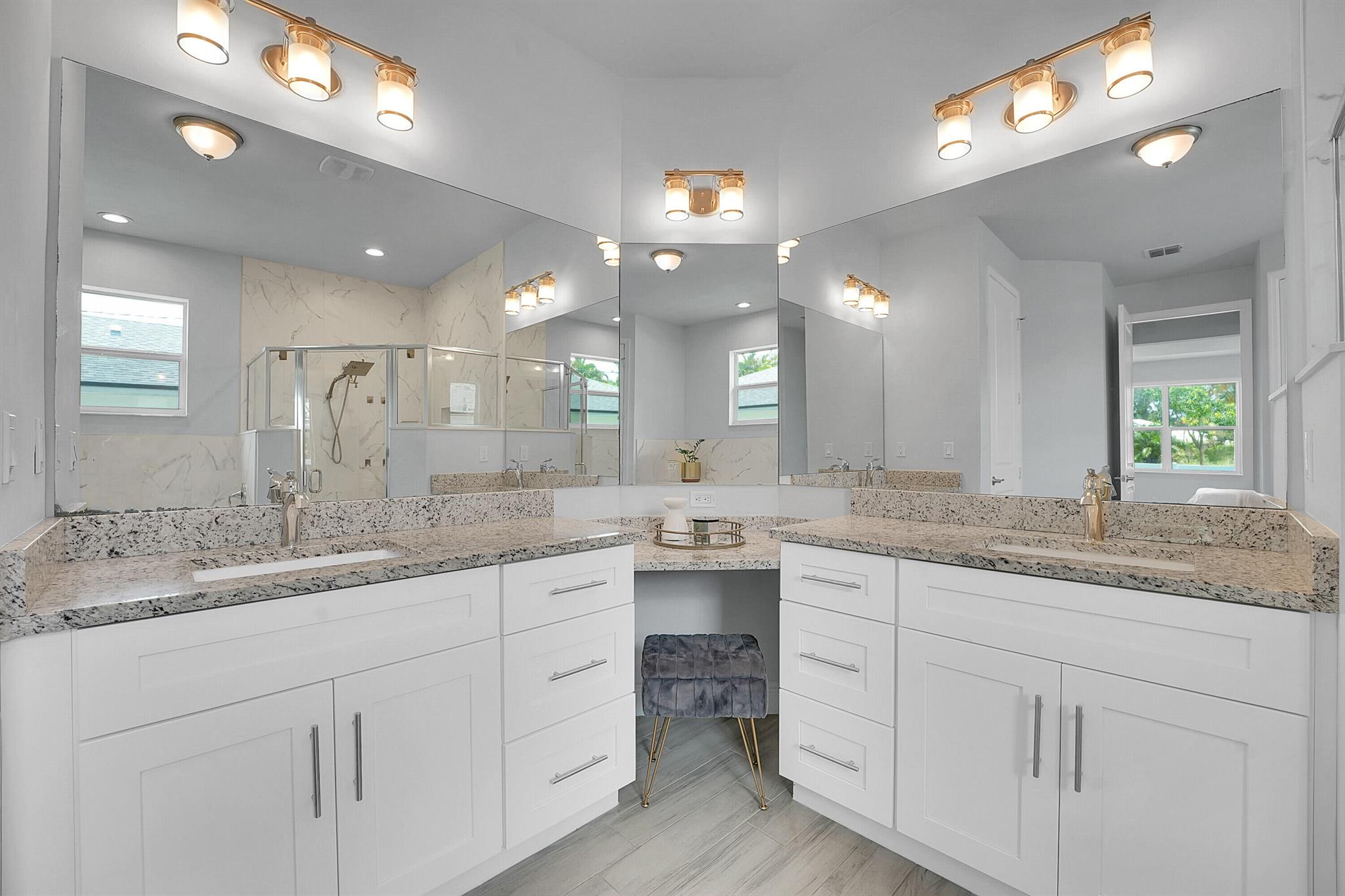 PORT ST LUCIE SECTION 3 - Residential