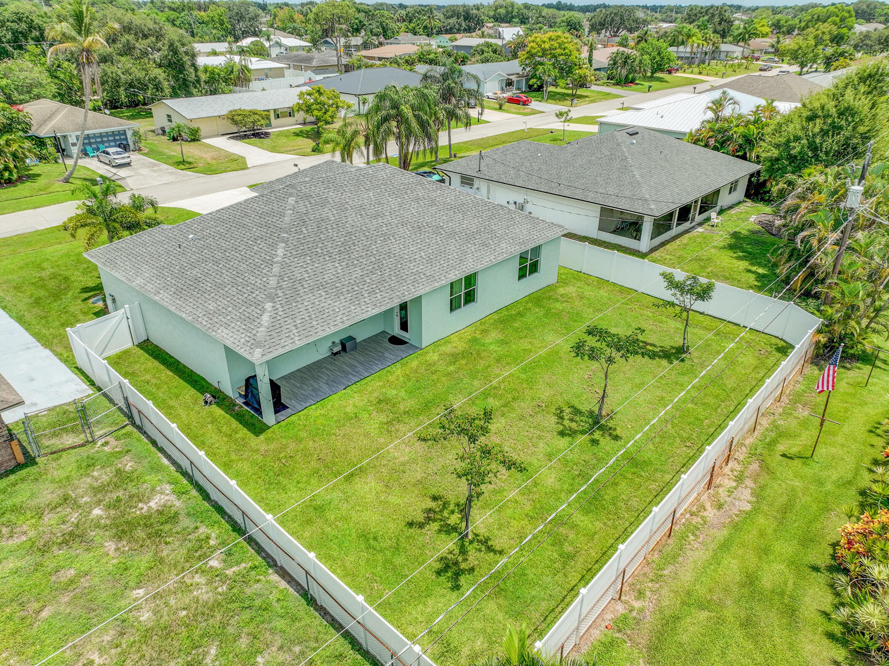 PORT ST LUCIE SECTION 3 - Residential