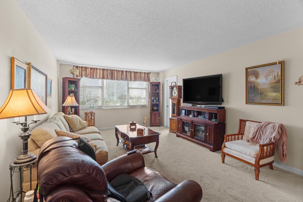 Granada House - Residential