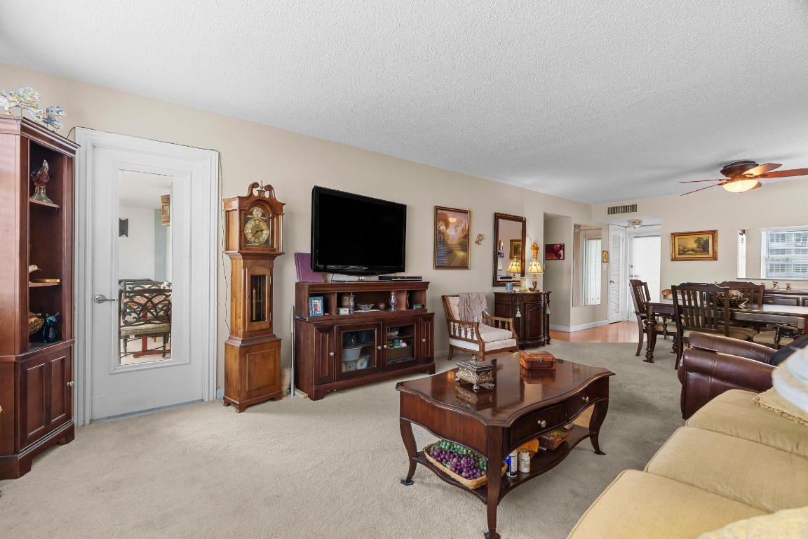 Granada House - Residential