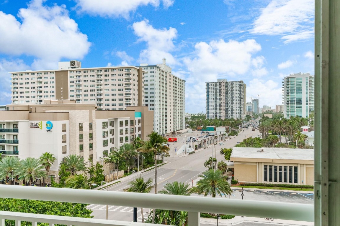 Granada House - Residential