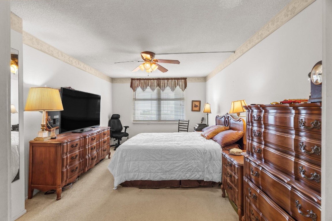 Granada House - Residential