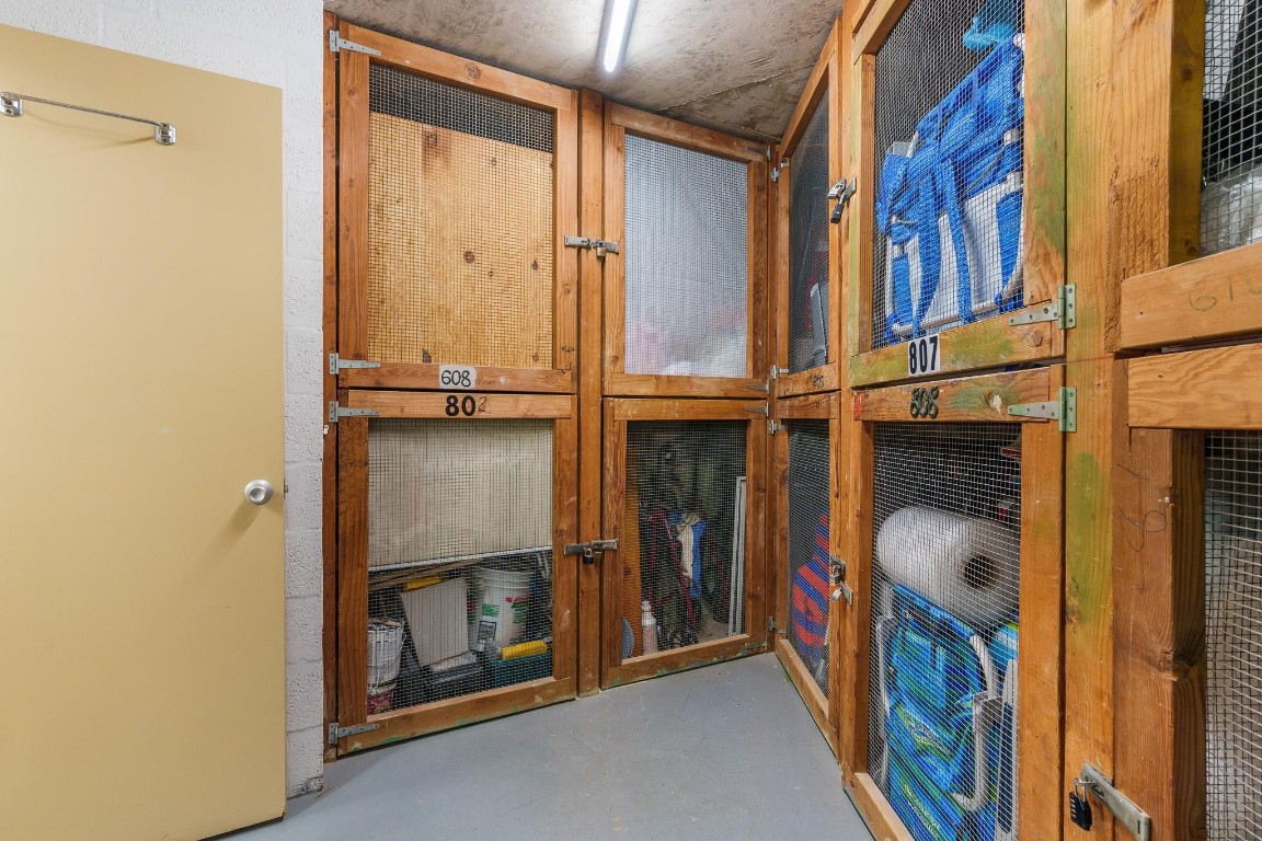 Granada House - Residential