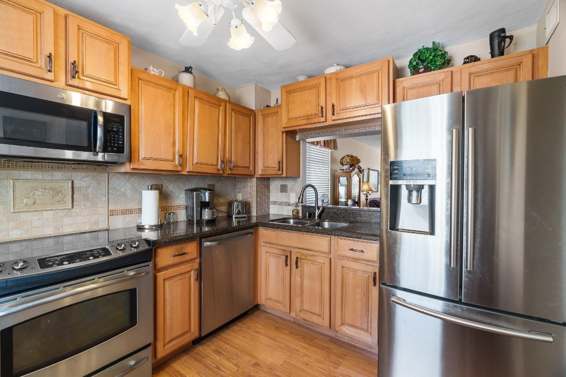 Granada House - Residential