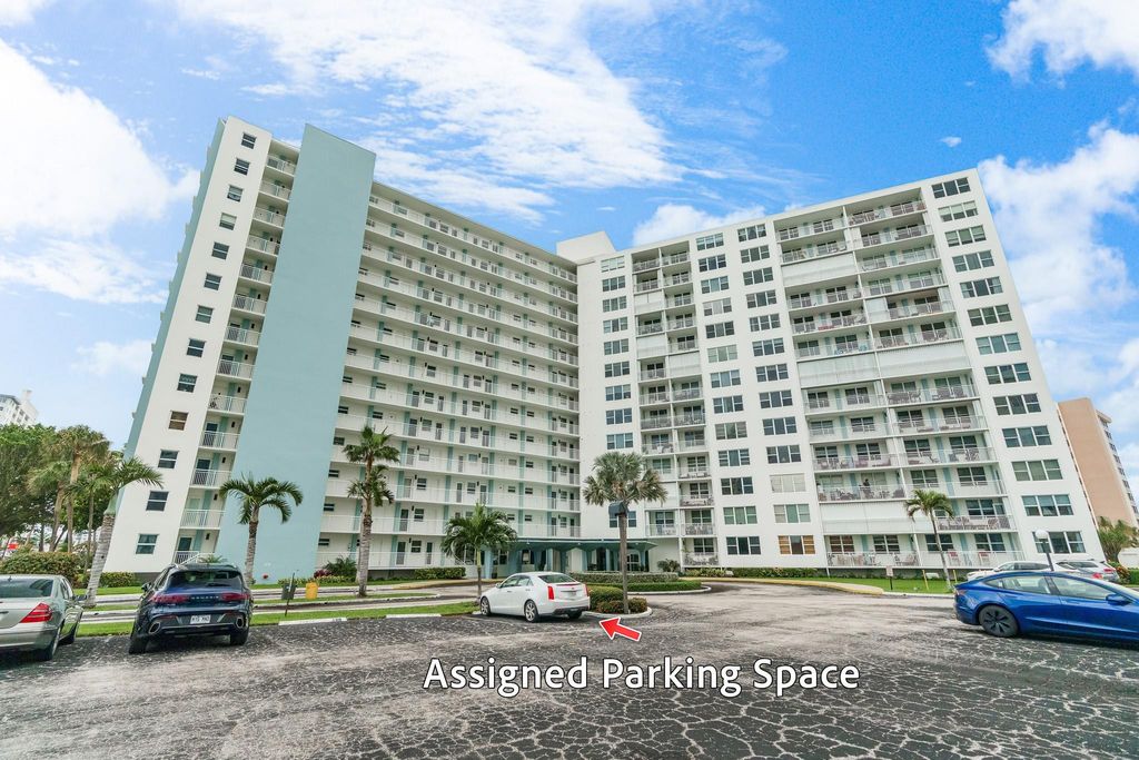 Photo of 201 N Ocean Boulevard #804, Pompano Beach, FL 33062 (MLS # F10547948)