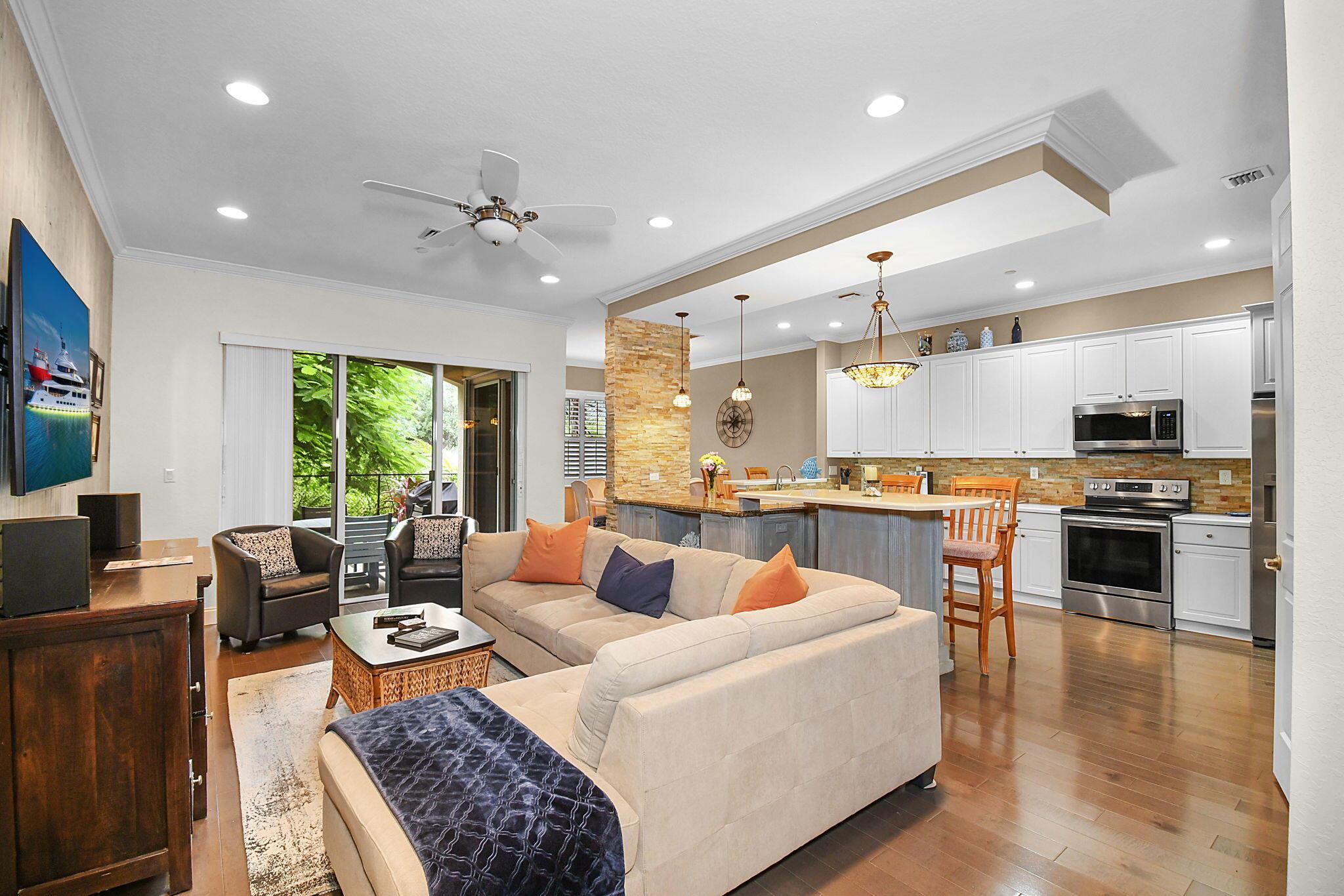 254 SW Walking Path