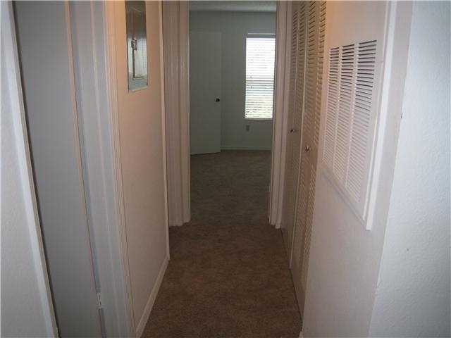 PONTE VERDE AT PALM BEACH LAKES - Residential Lease