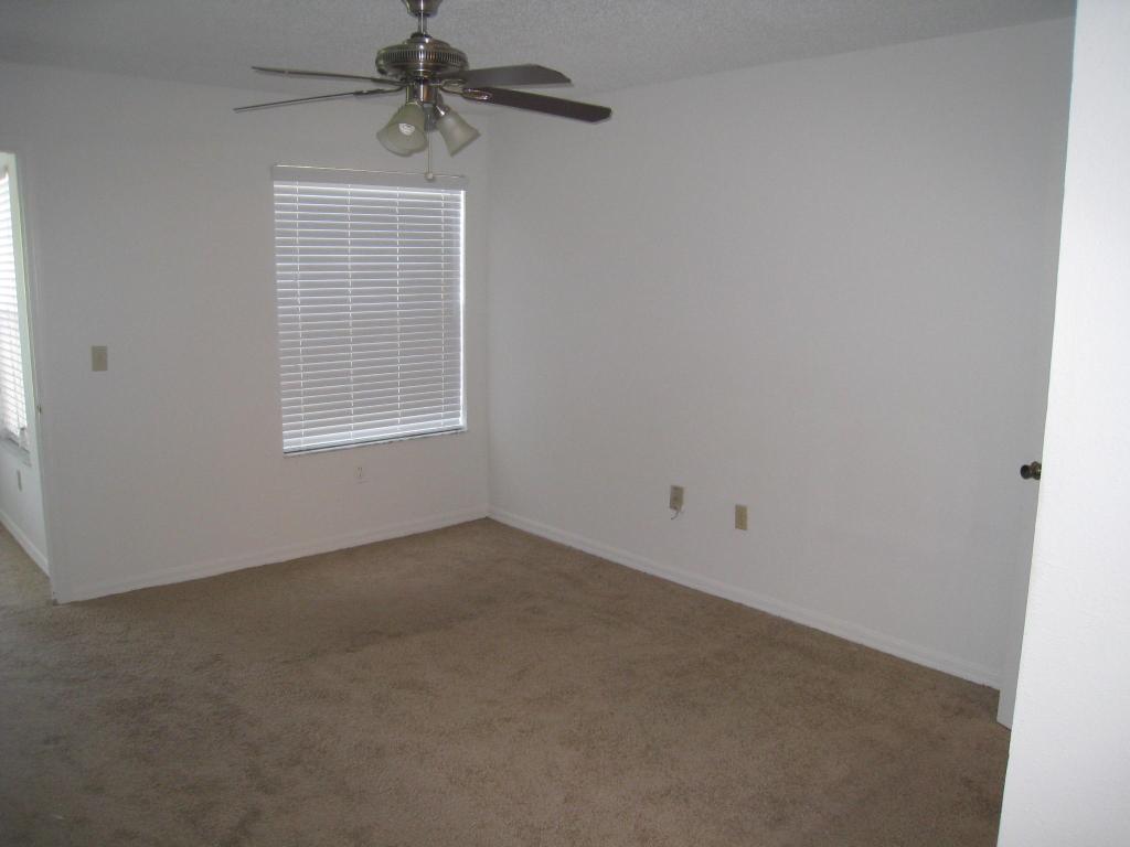 PONTE VERDE AT PALM BEACH LAKES - Residential Lease