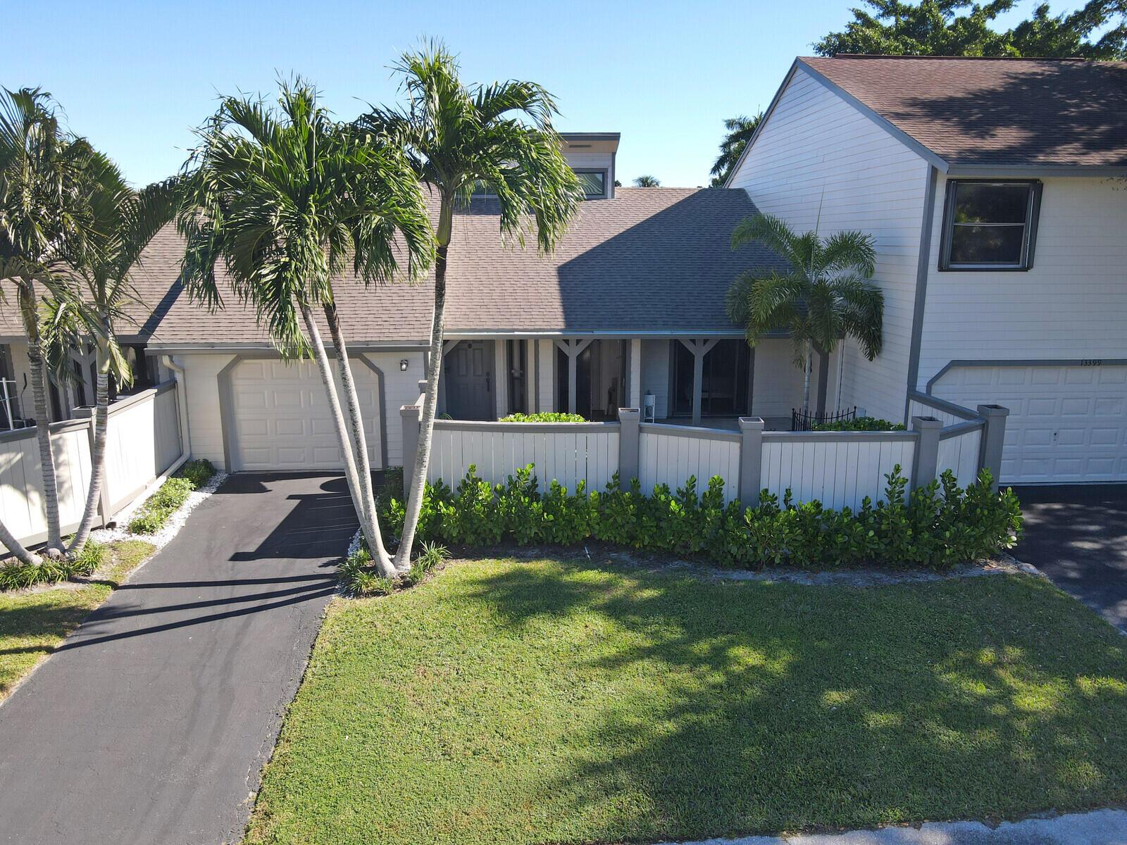13403 Bedford Mews Court