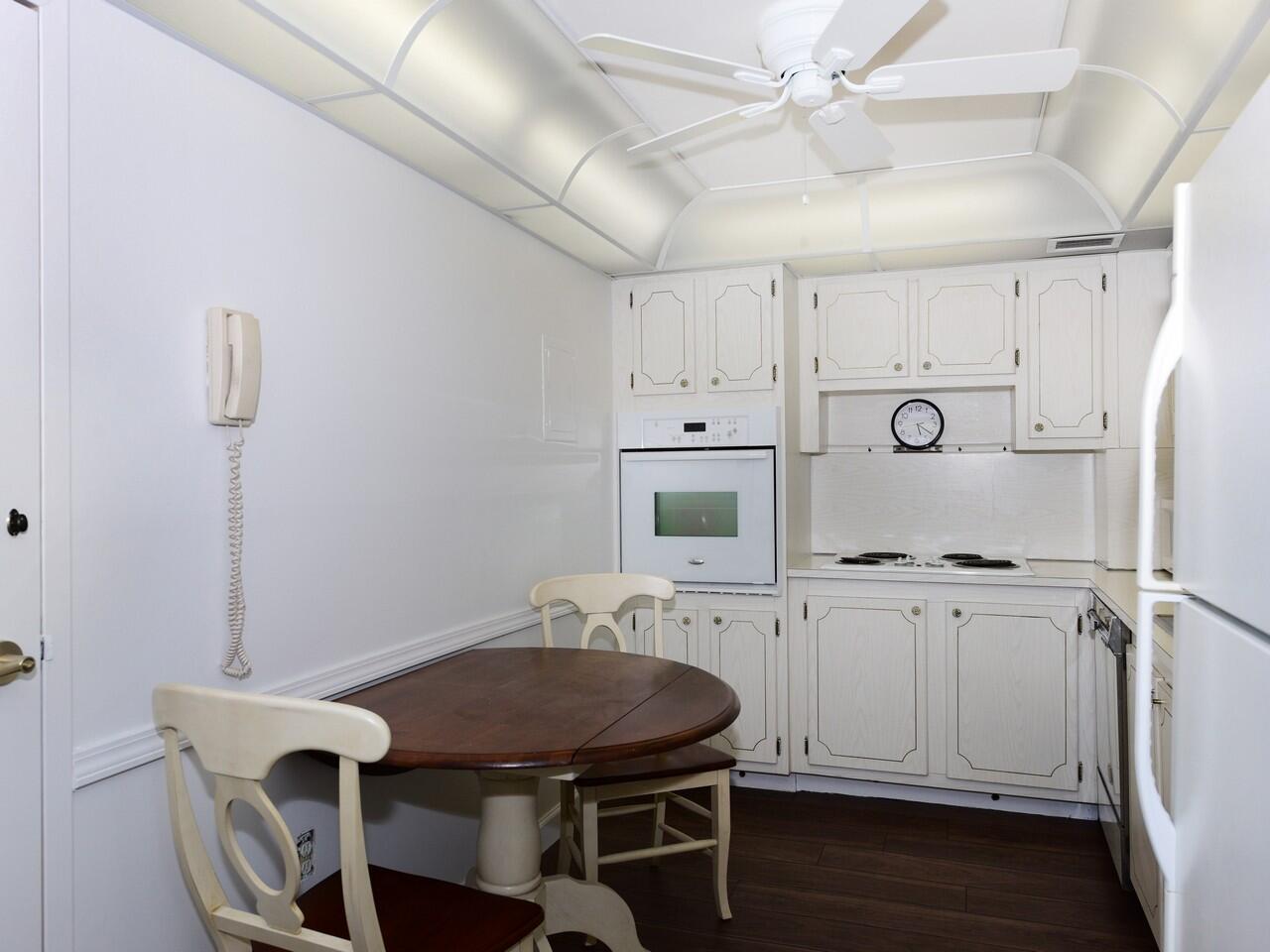 PATRICIAN OF PALM BEACH CONDO - Residential