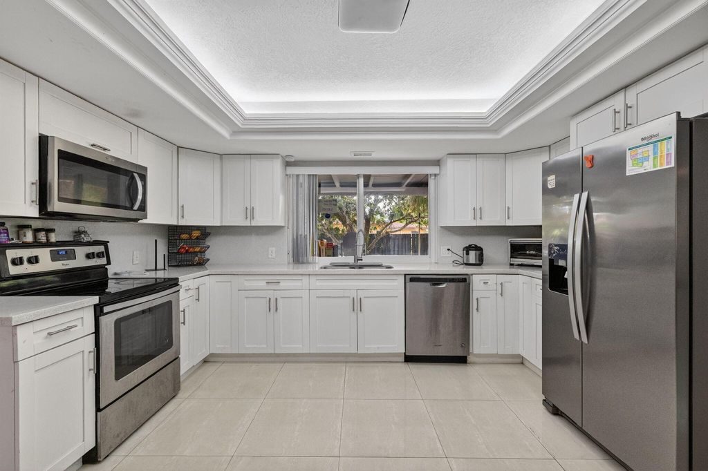 Photo of 6980 NW 6th Street, Plantation, FL 33317 (MLS # R11168483)