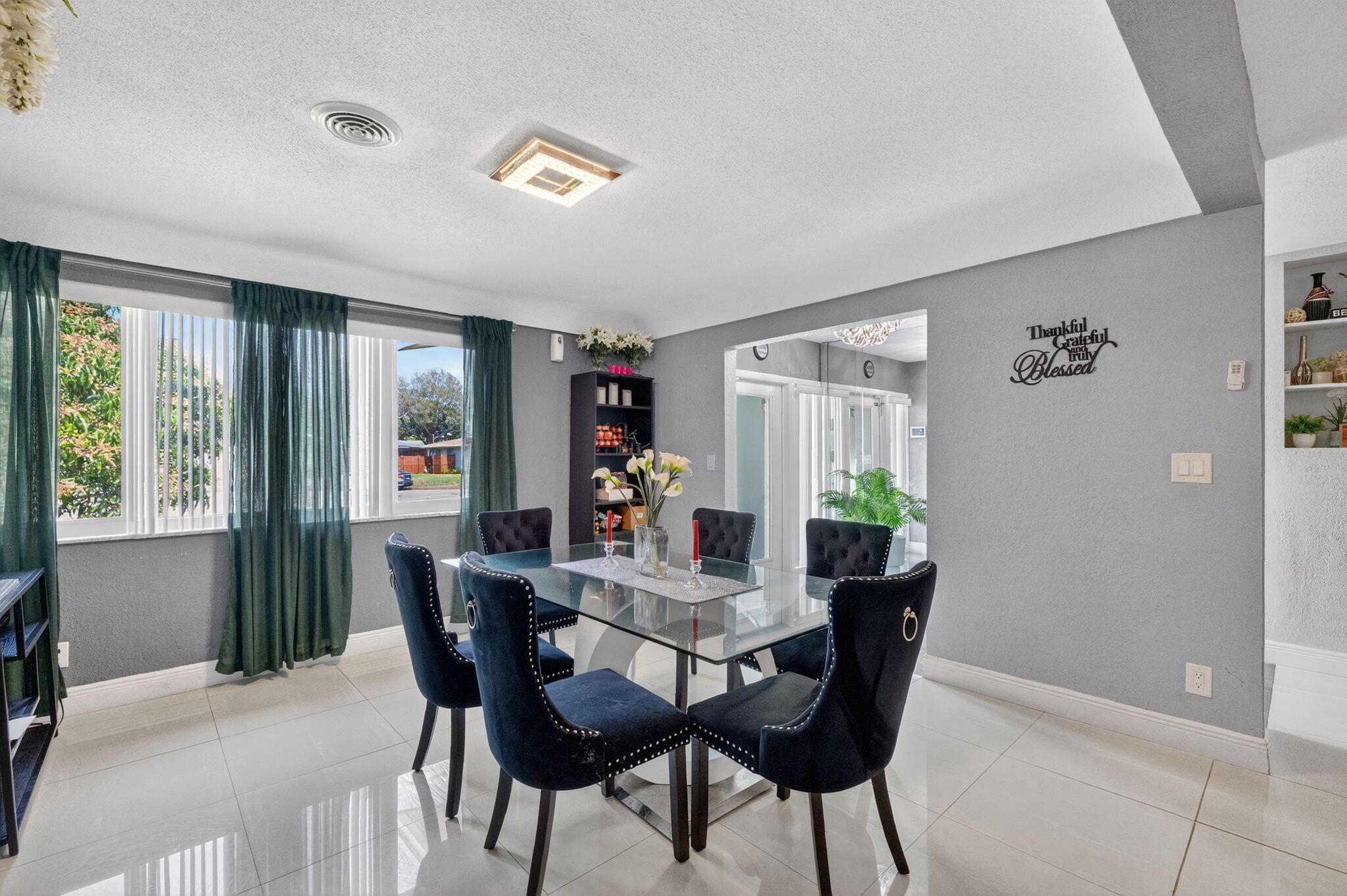 PLANTATION GARDENS SEC 5 - Residential