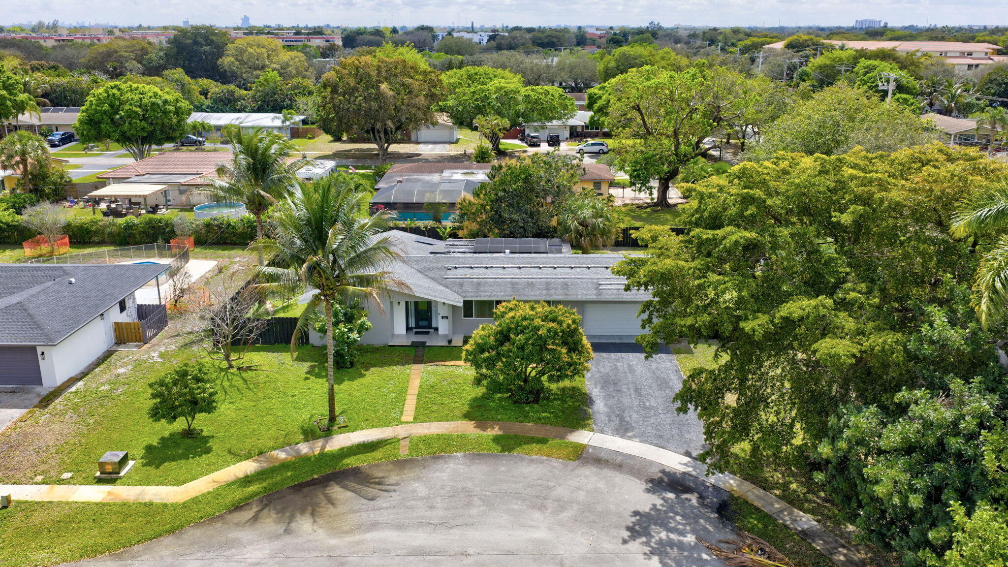 PLANTATION GARDENS SEC 5 - Residential