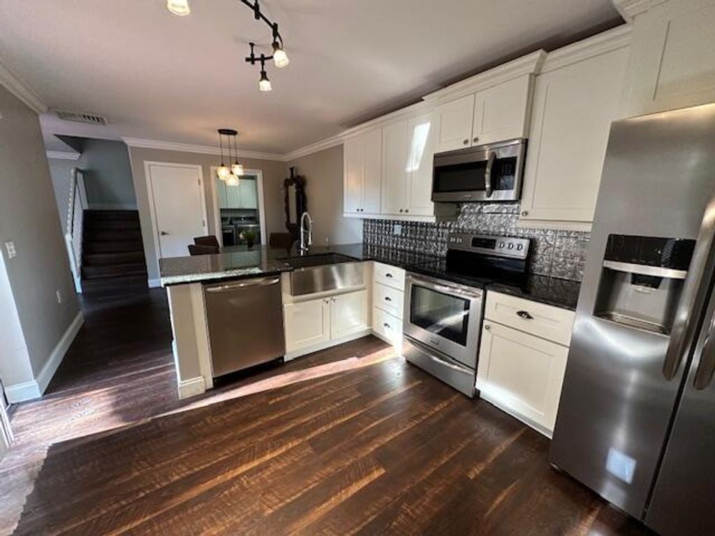 Photo of 3221 SW Sunset Trace Circle, Palm City, FL 34990 (MLS # R10969593)