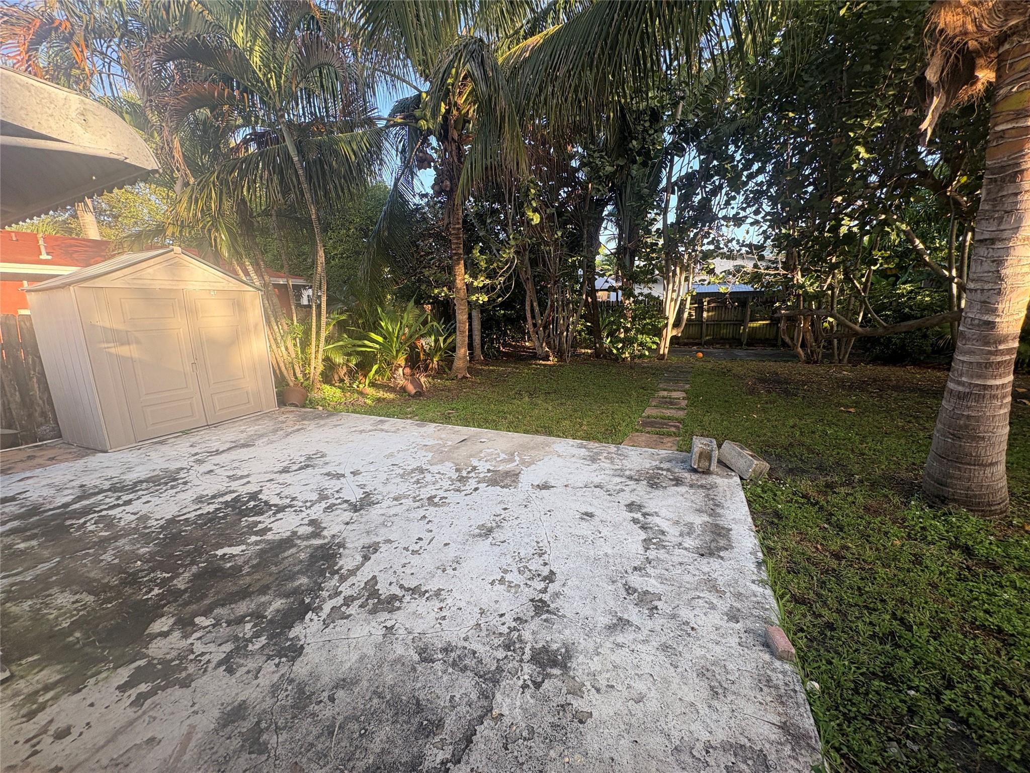 Breezyway Manor Add 29-1 - Residential