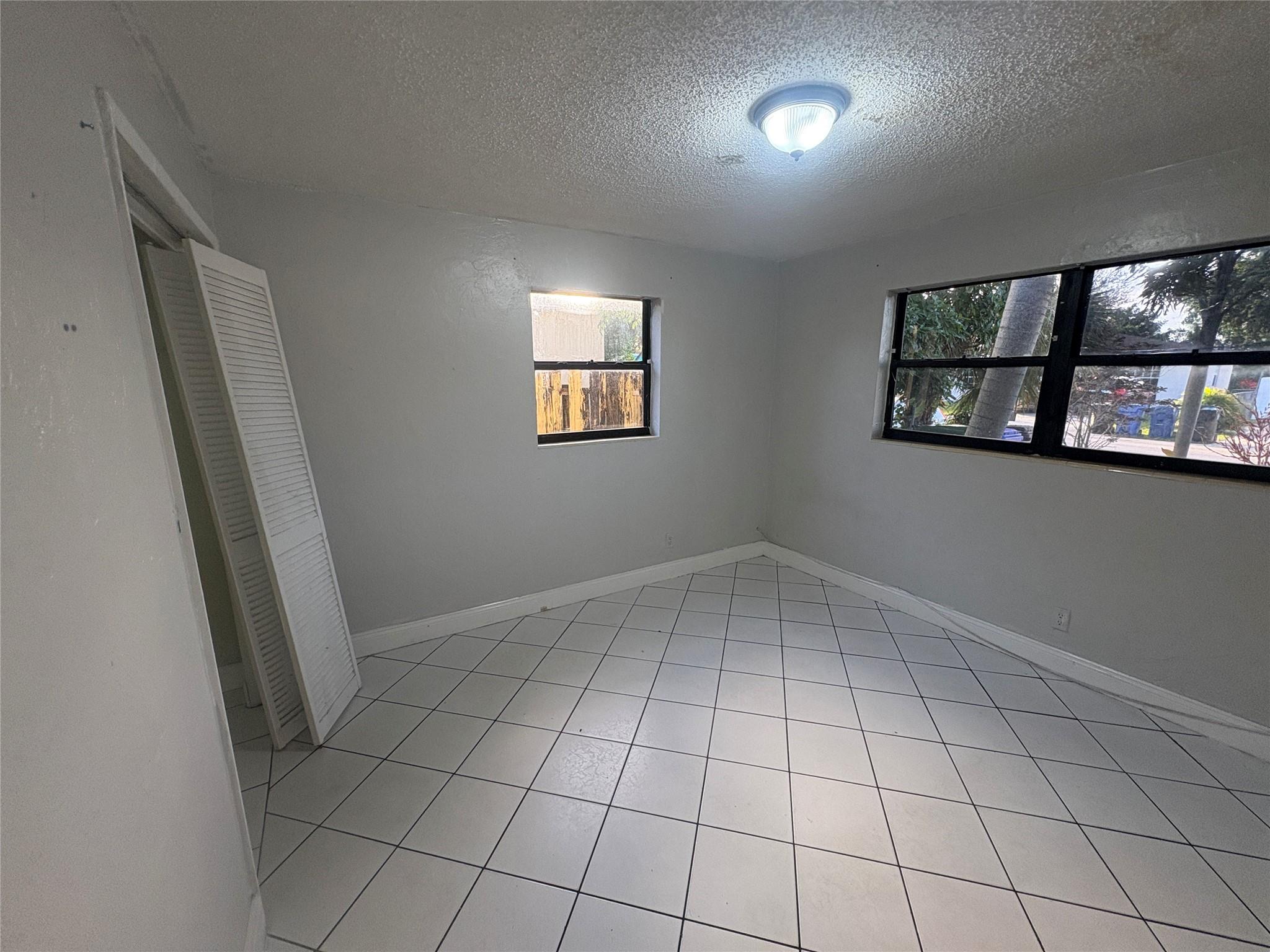 Breezyway Manor Add 29-1 - Residential