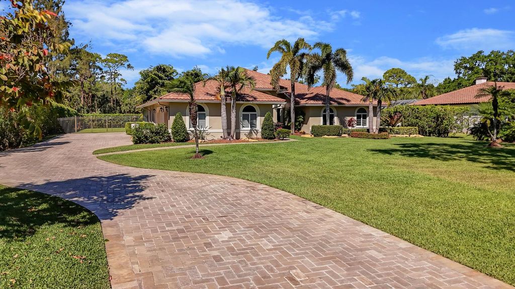 Photo of 6925 NW 66th Avenue, Parkland, FL 33067 (MLS # R11074643)