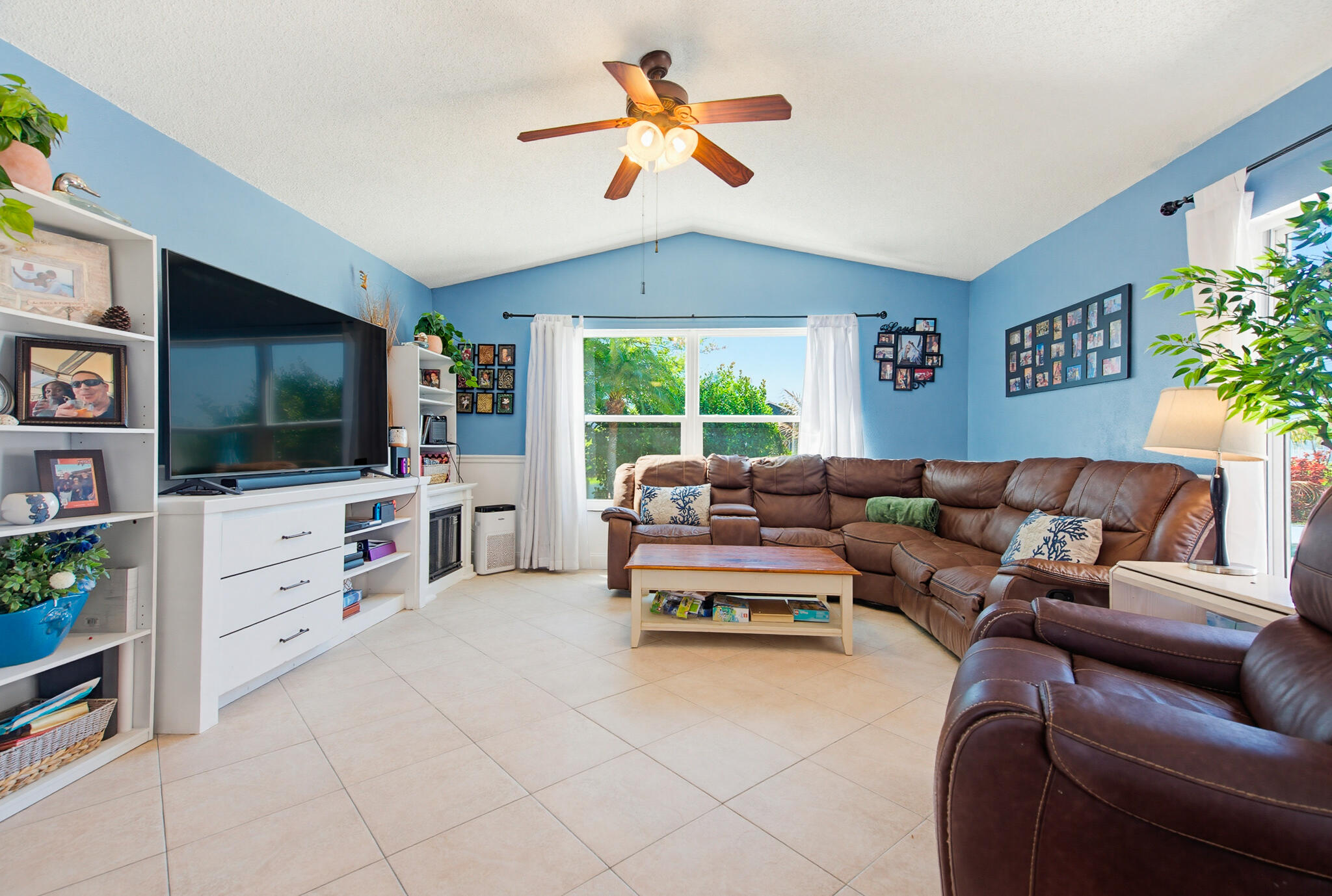 RAINBOW LAKES TR B PH 1 - Residential