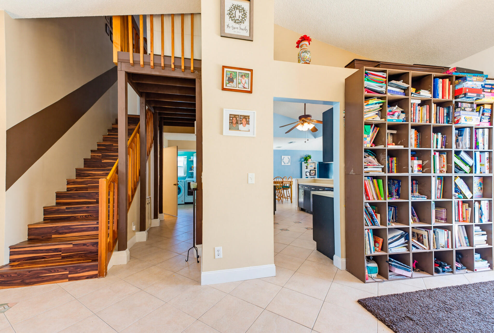 RAINBOW LAKES TR B PH 1 - Residential