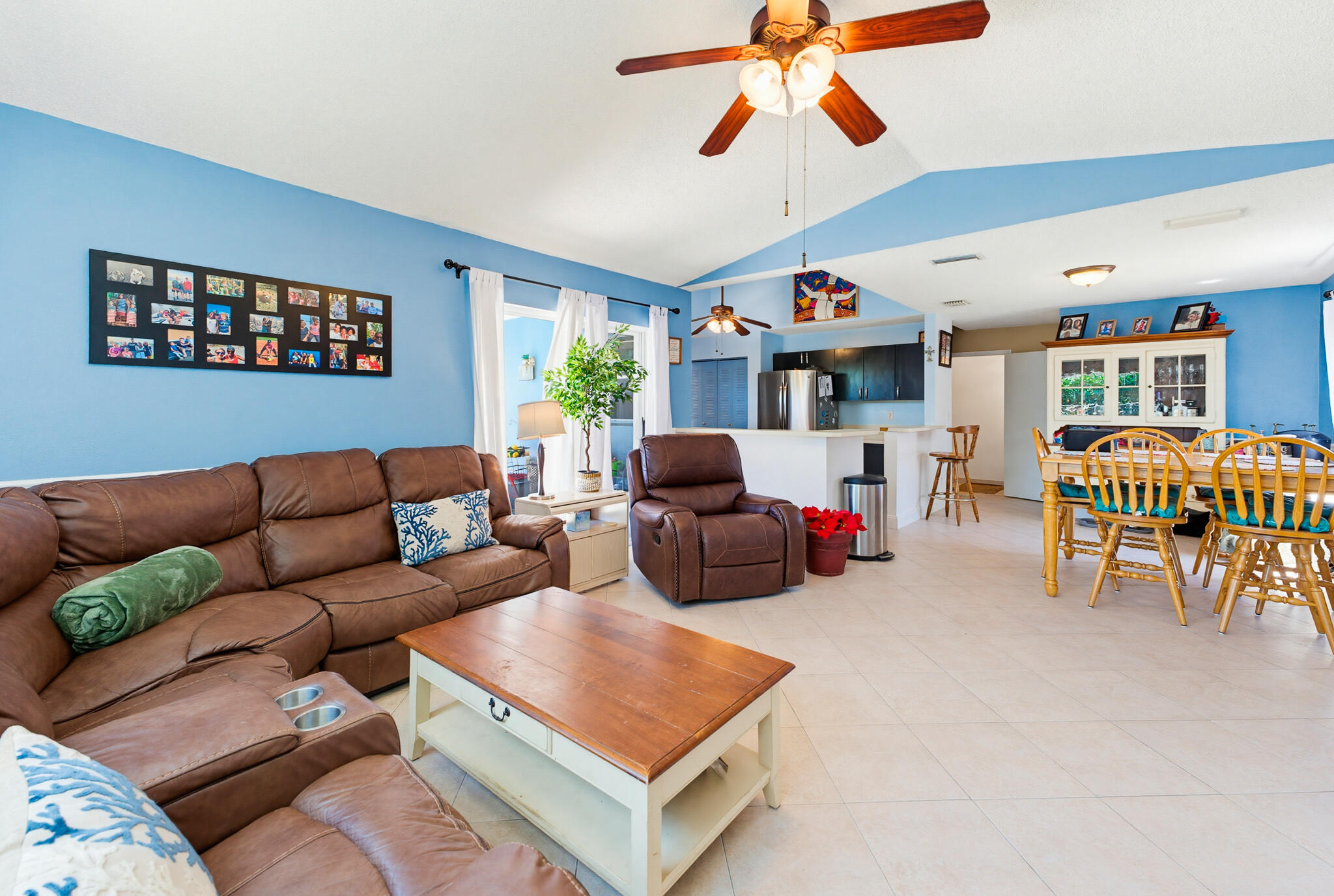 RAINBOW LAKES TR B PH 1 - Residential