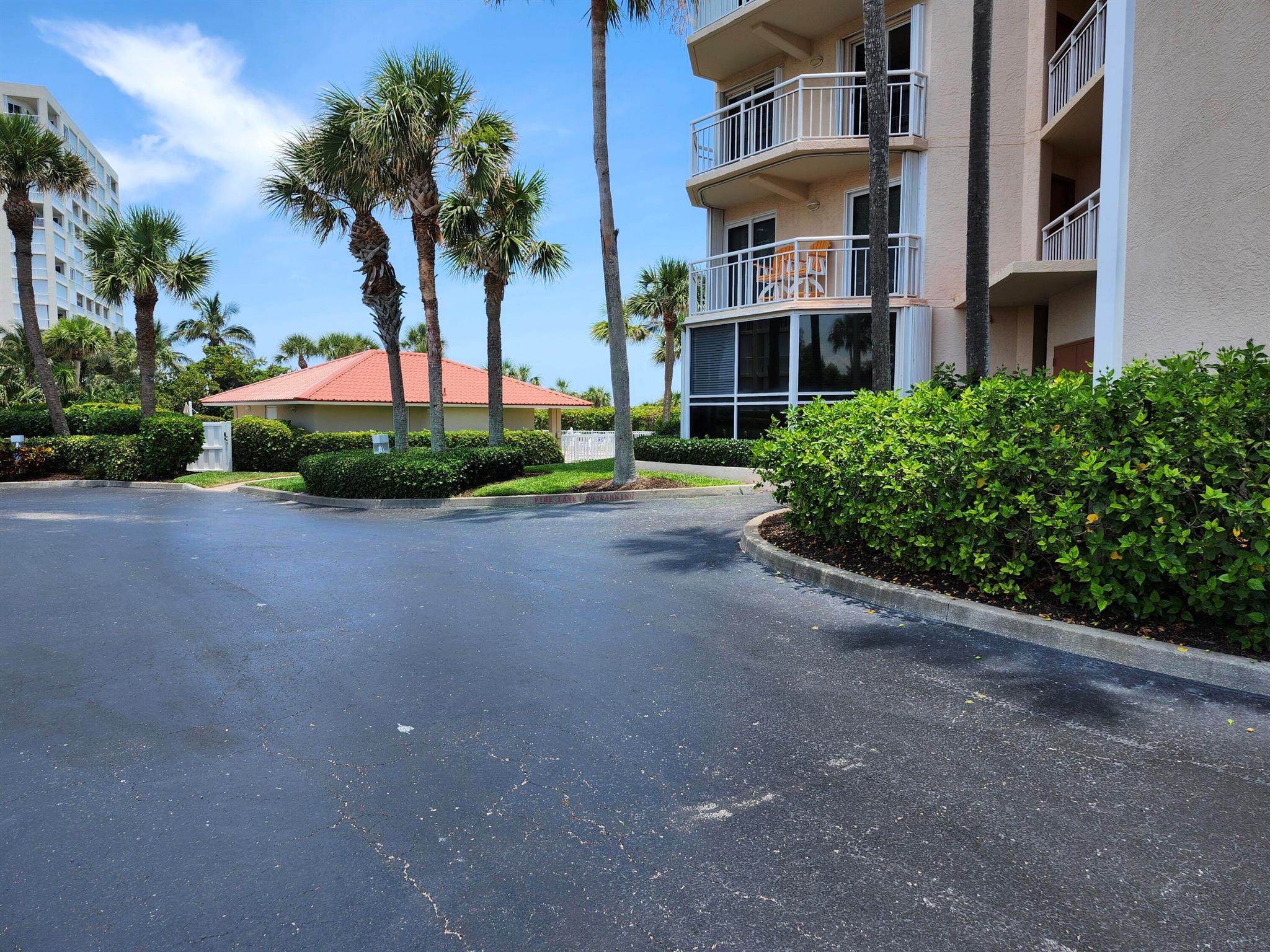 3870 N Highway A1a 101
