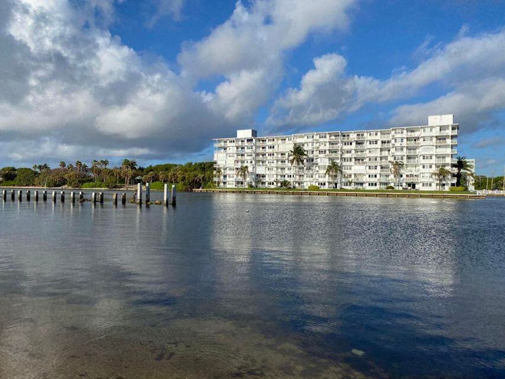 Photo of 1536 SE 15th Court #202, Deerfield Beach, FL 33441 (MLS # R11152610)