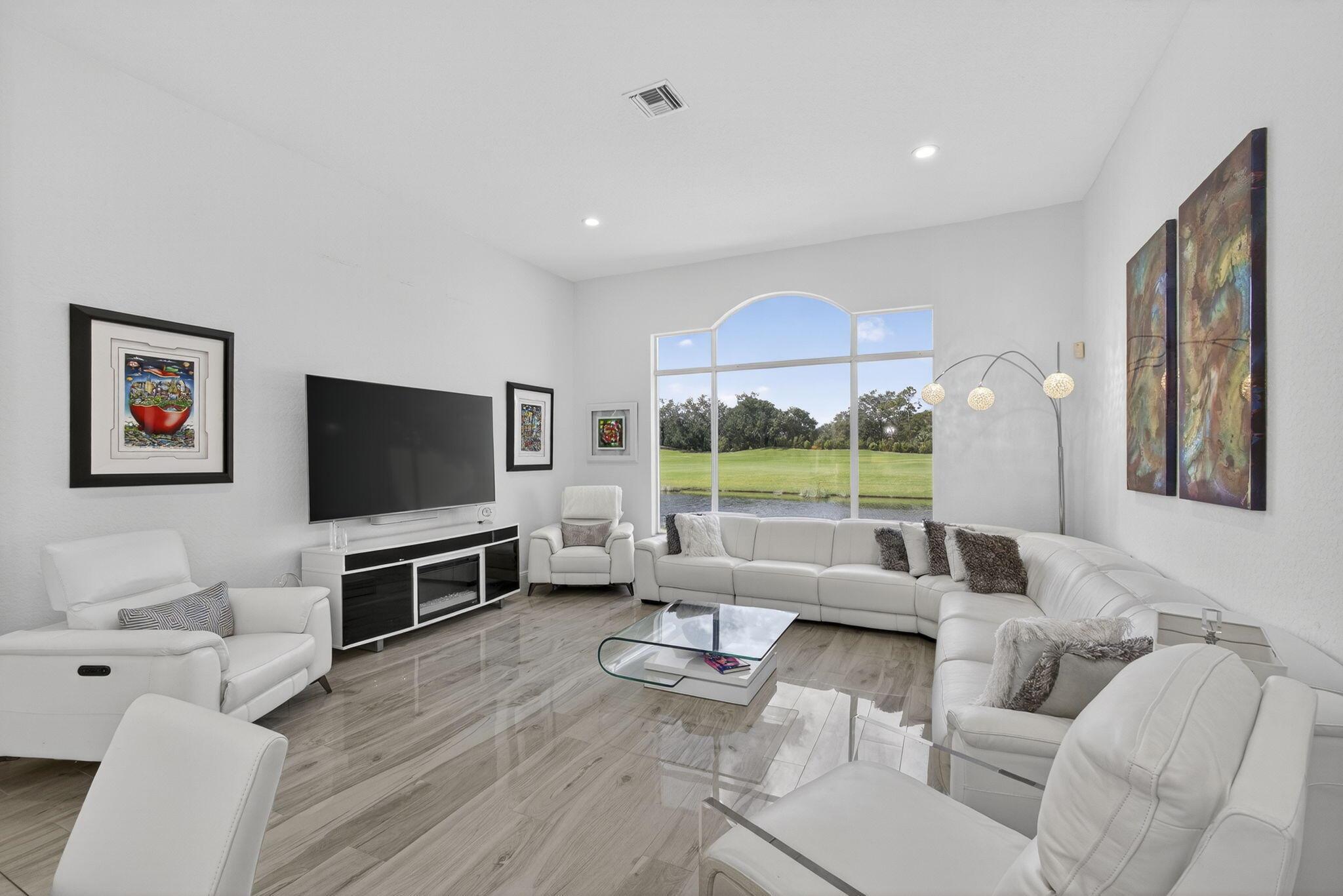Wycliffe - Laurel Estates - Residential