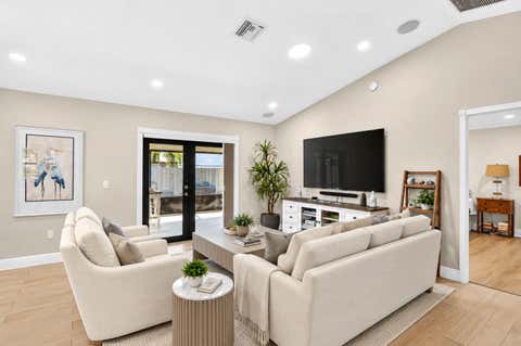 Tiny photo for 294 NW 42nd Way, Deerfield Beach, FL 33442 (MLS # B26049168)