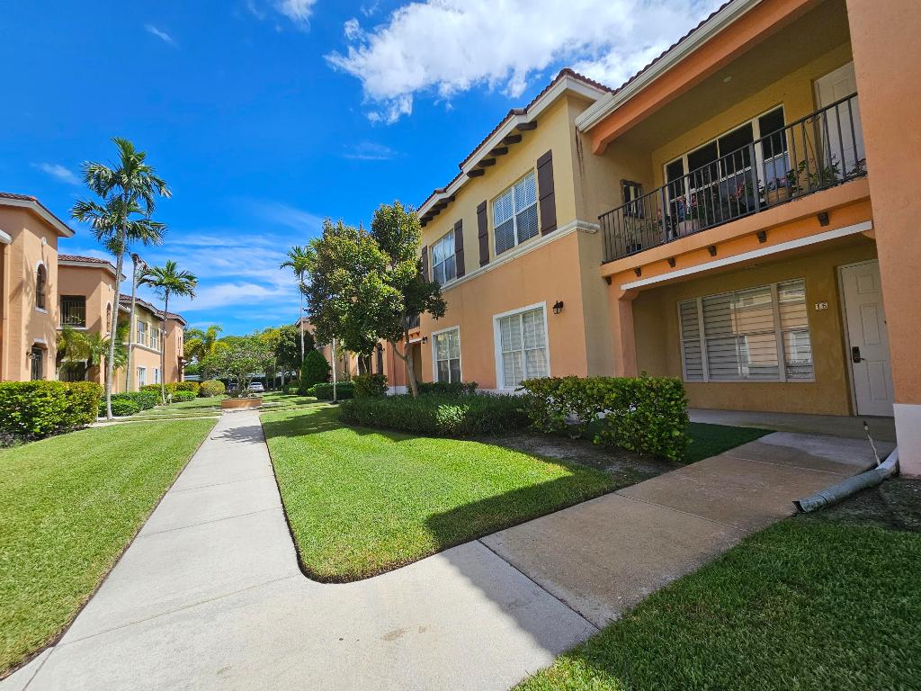 Rosemont Condominium - Residential