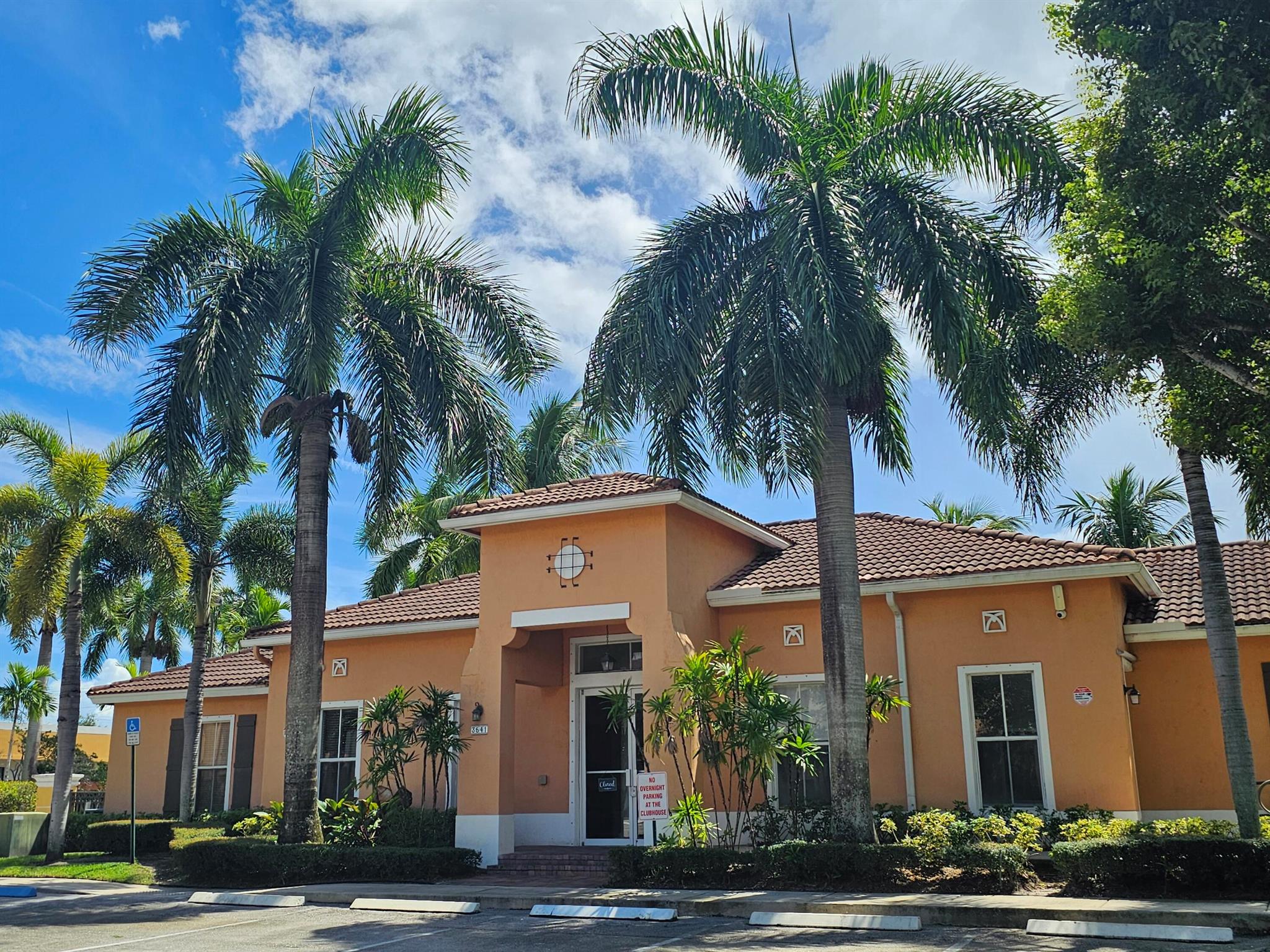 Rosemont Condominium - Residential