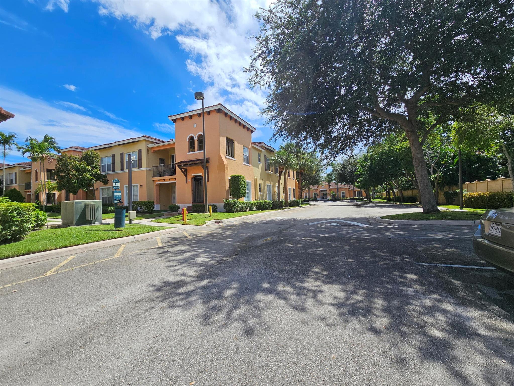 Rosemont Condominium - Residential