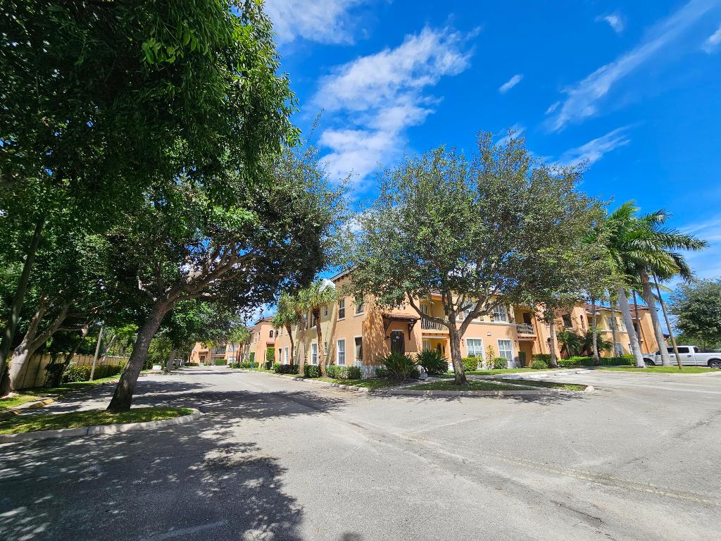 Rosemont Condominium - Residential