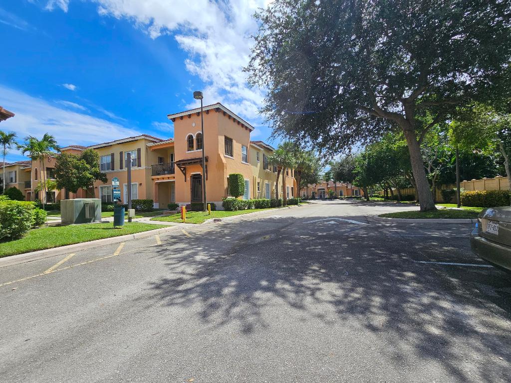 Rosemont Condominium - Residential