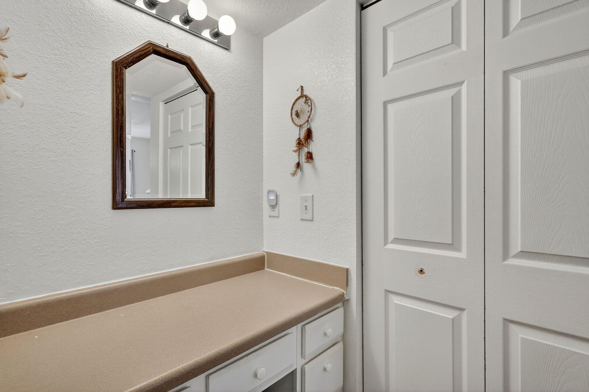THE CLUB AT ST LUCIE WEST, A CONDOMINIUM - Residential Lease