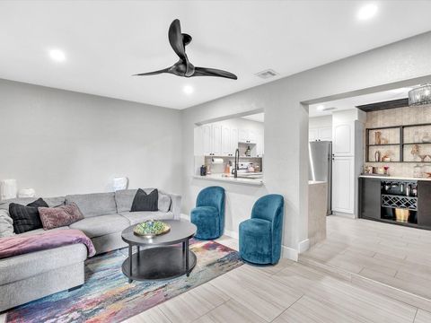 Photo of 8173 NW 66th Ter, Tamarac, FL 33321 (MLS # F10533948) Photo of 8173 NW 66th Ter, Tamarac, FL 33321 (MLS # F10533948)