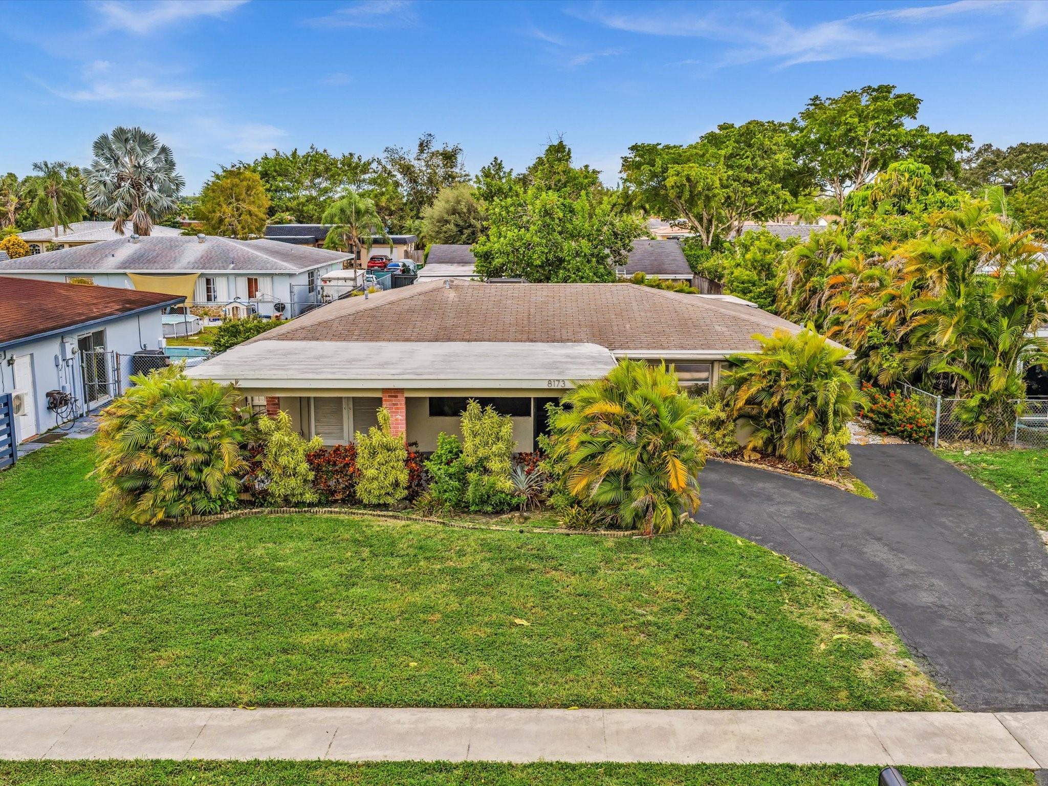 Sunflower 76-32 B - Residential