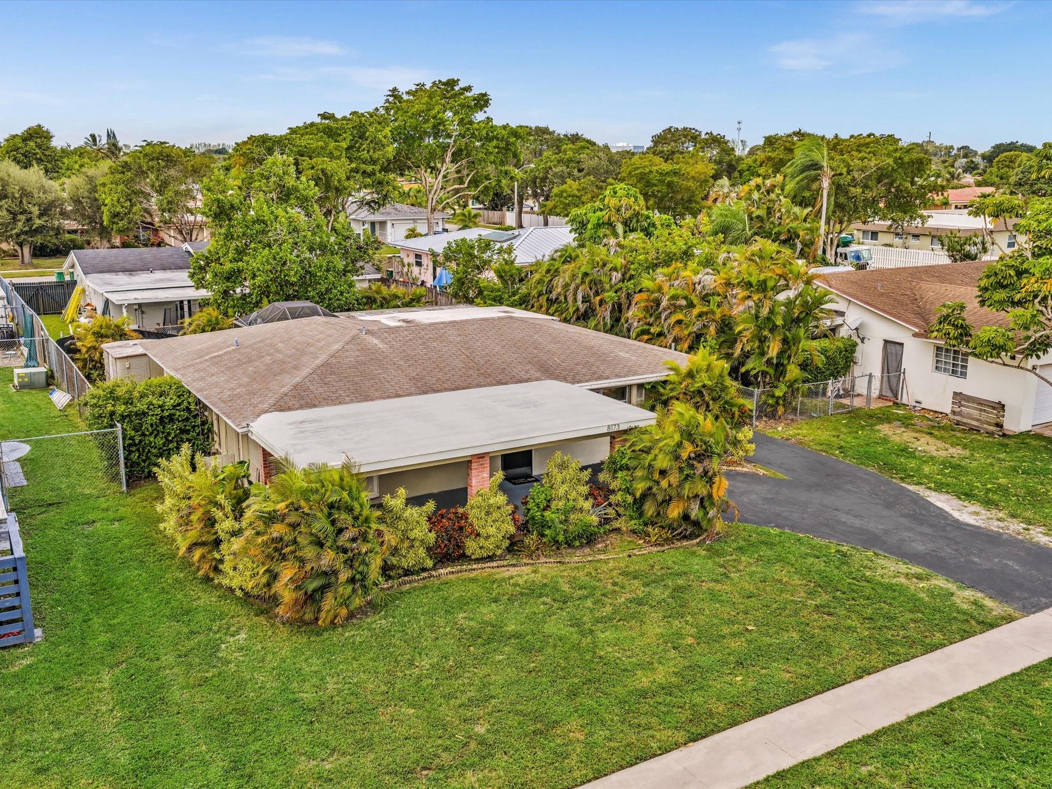 Sunflower 76-32 B - Residential