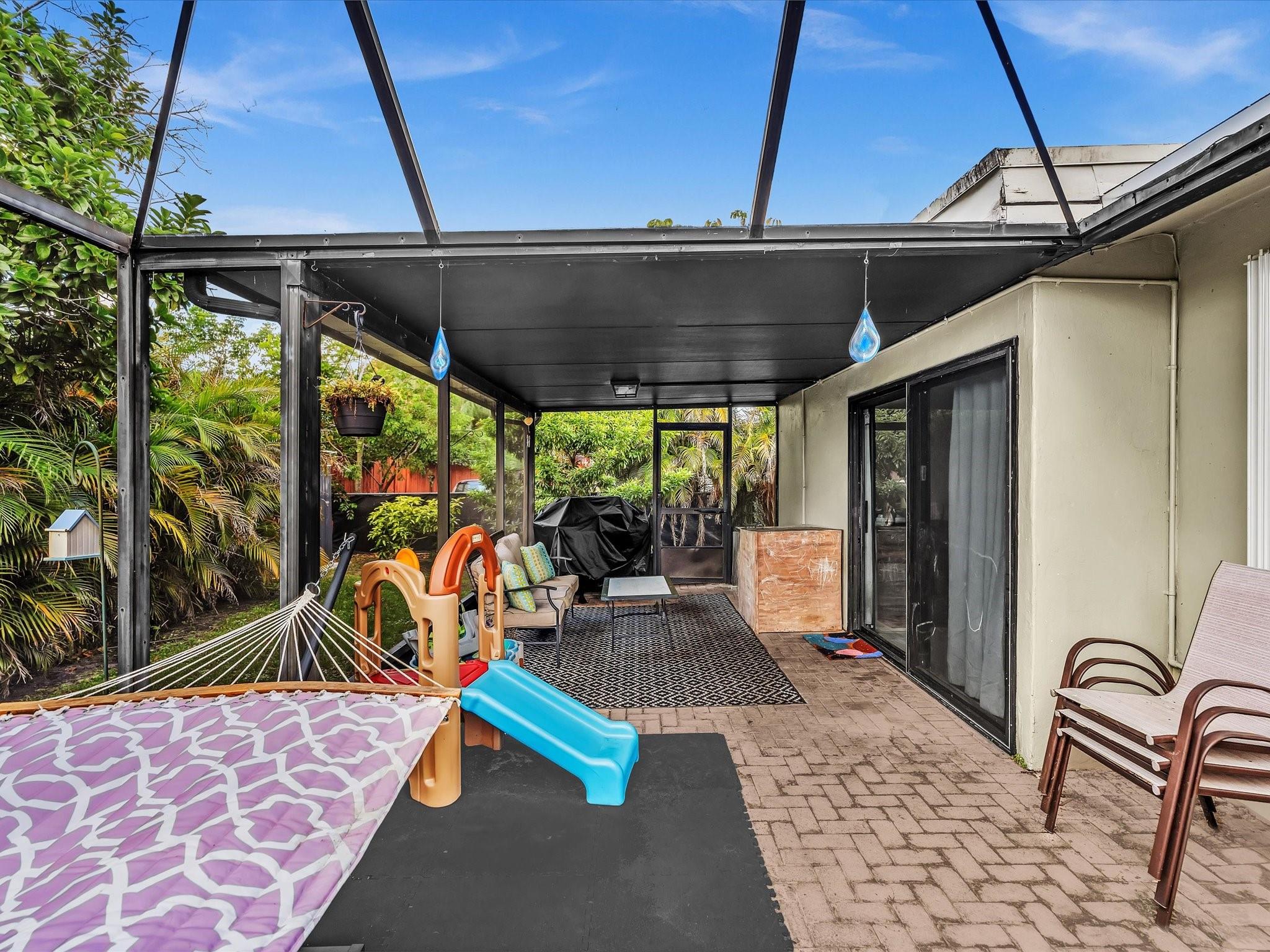 Sunflower 76-32 B - Residential