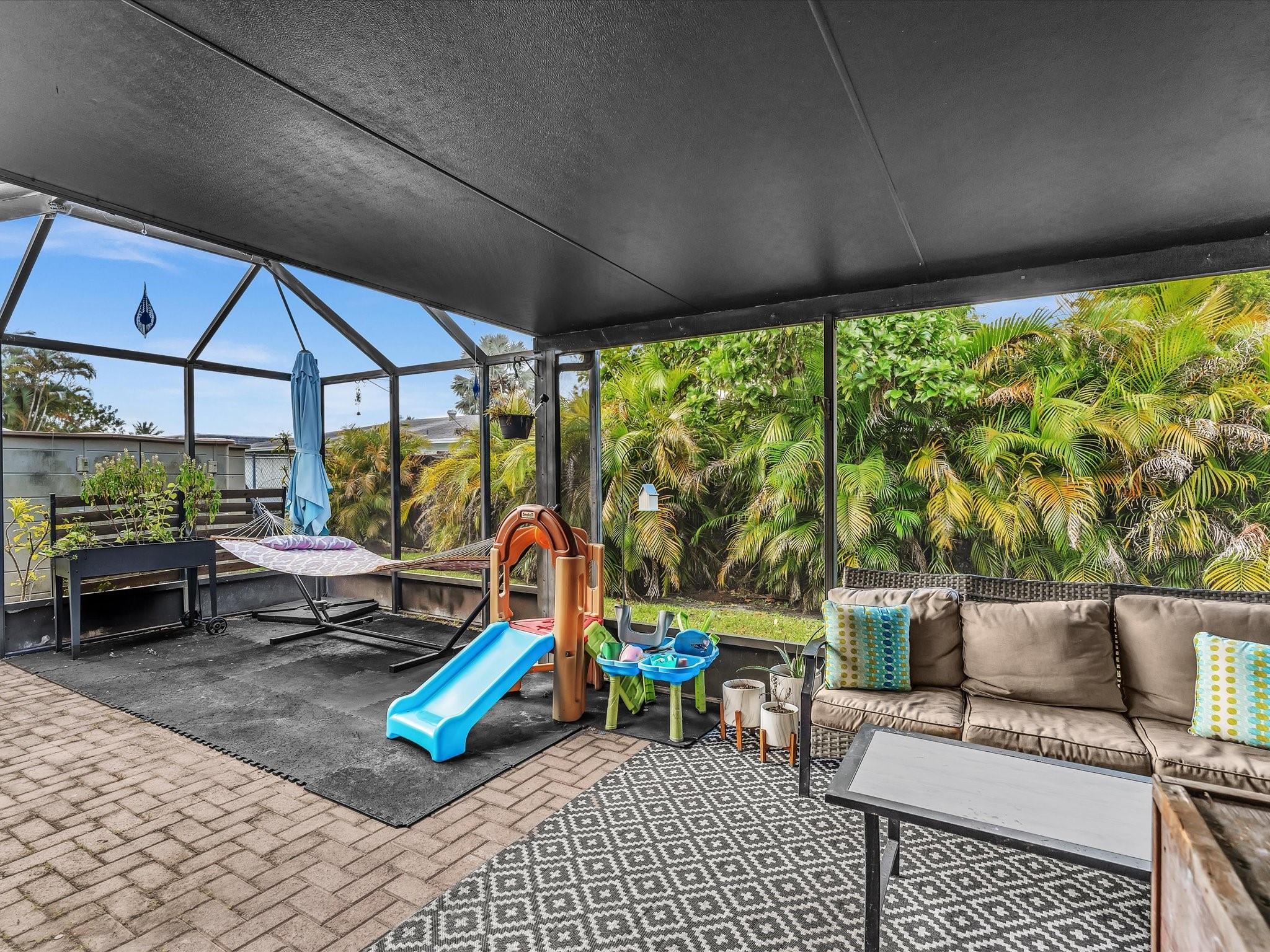 Sunflower 76-32 B - Residential