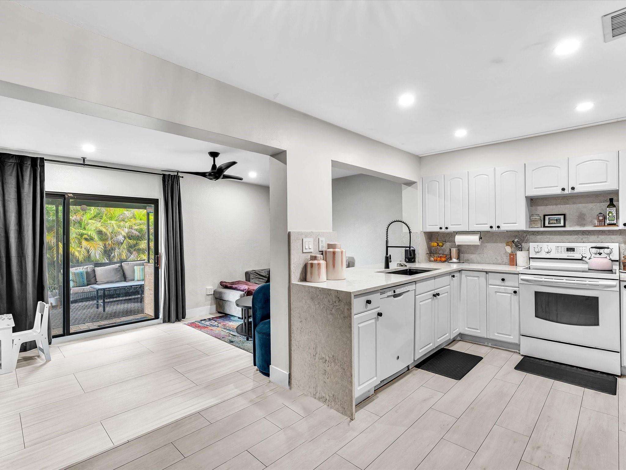 Sunflower 76-32 B - Residential