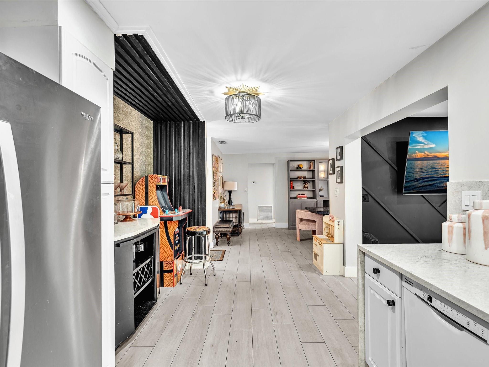 Sunflower 76-32 B - Residential