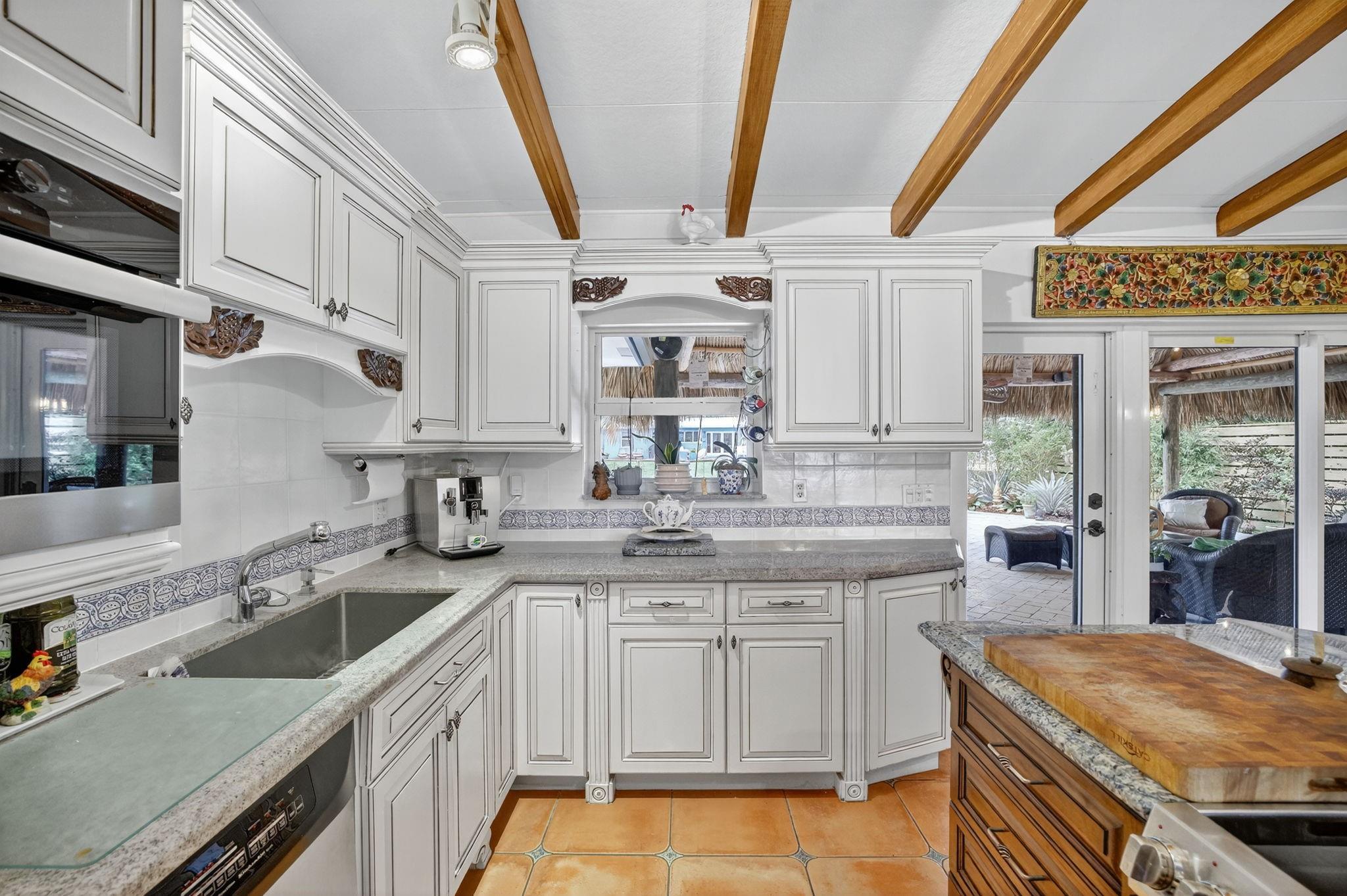 Shady Banks & Lauderdale - Residential