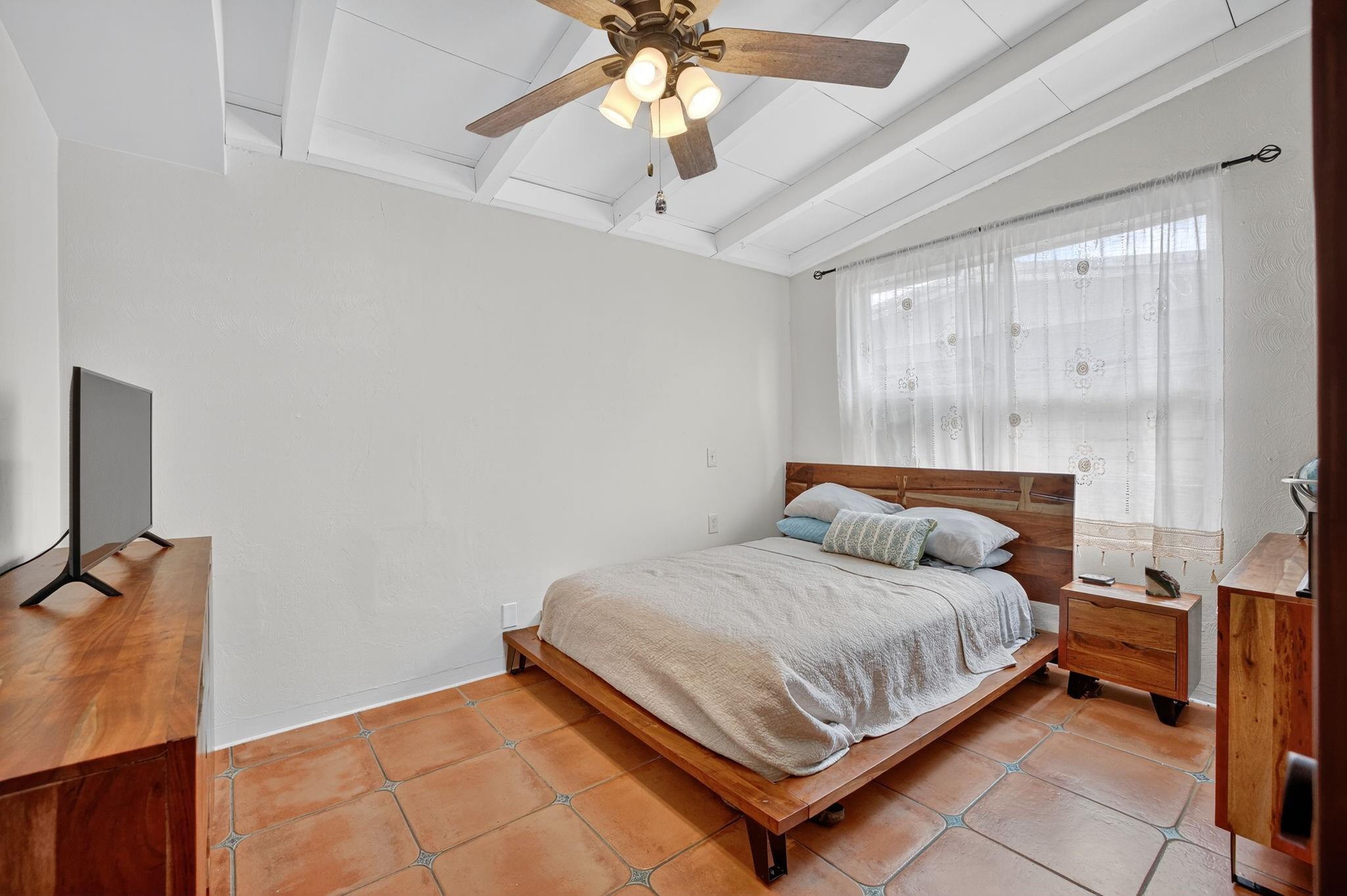 Shady Banks & Lauderdale - Residential