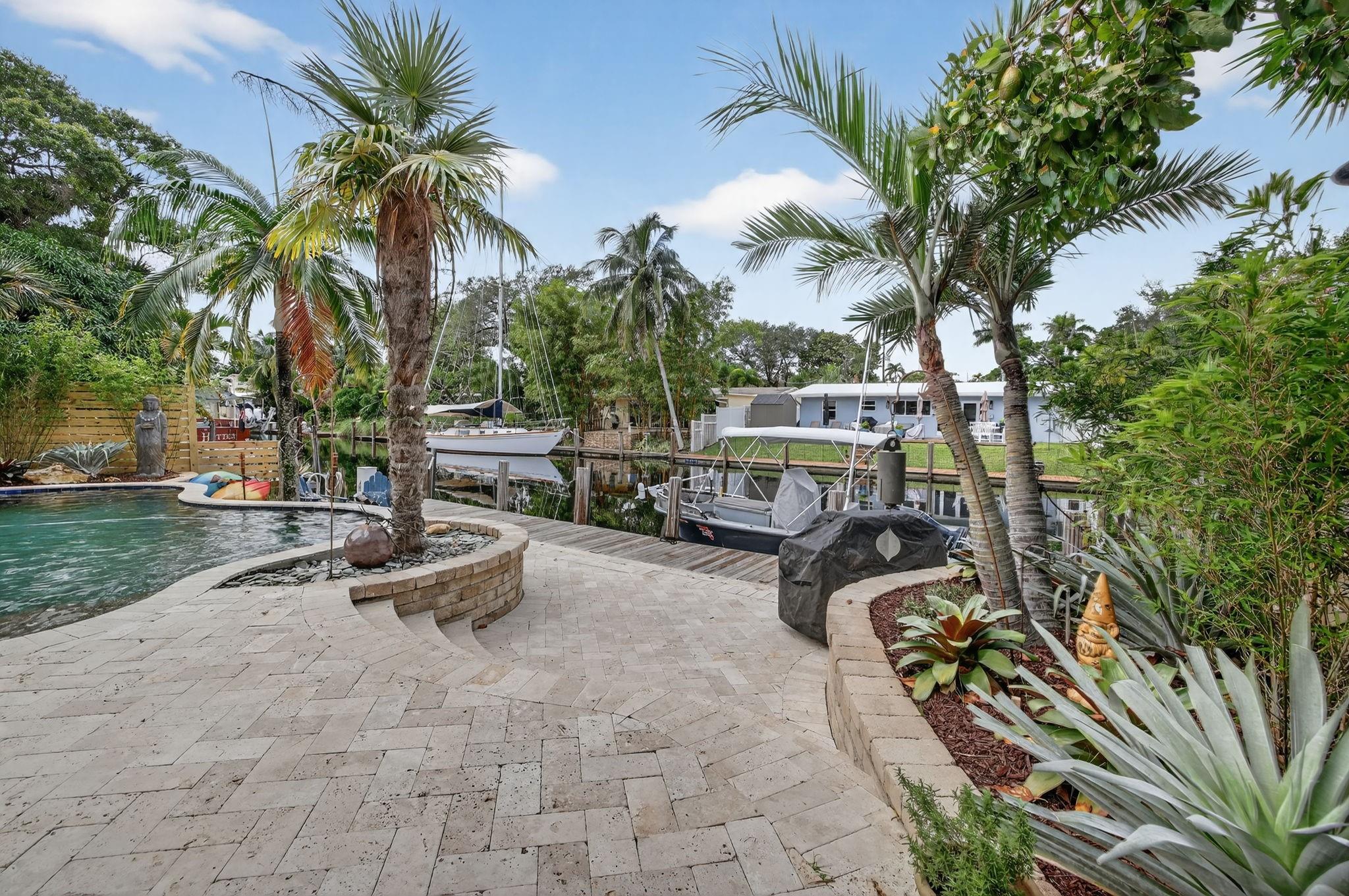 Shady Banks & Lauderdale - Residential