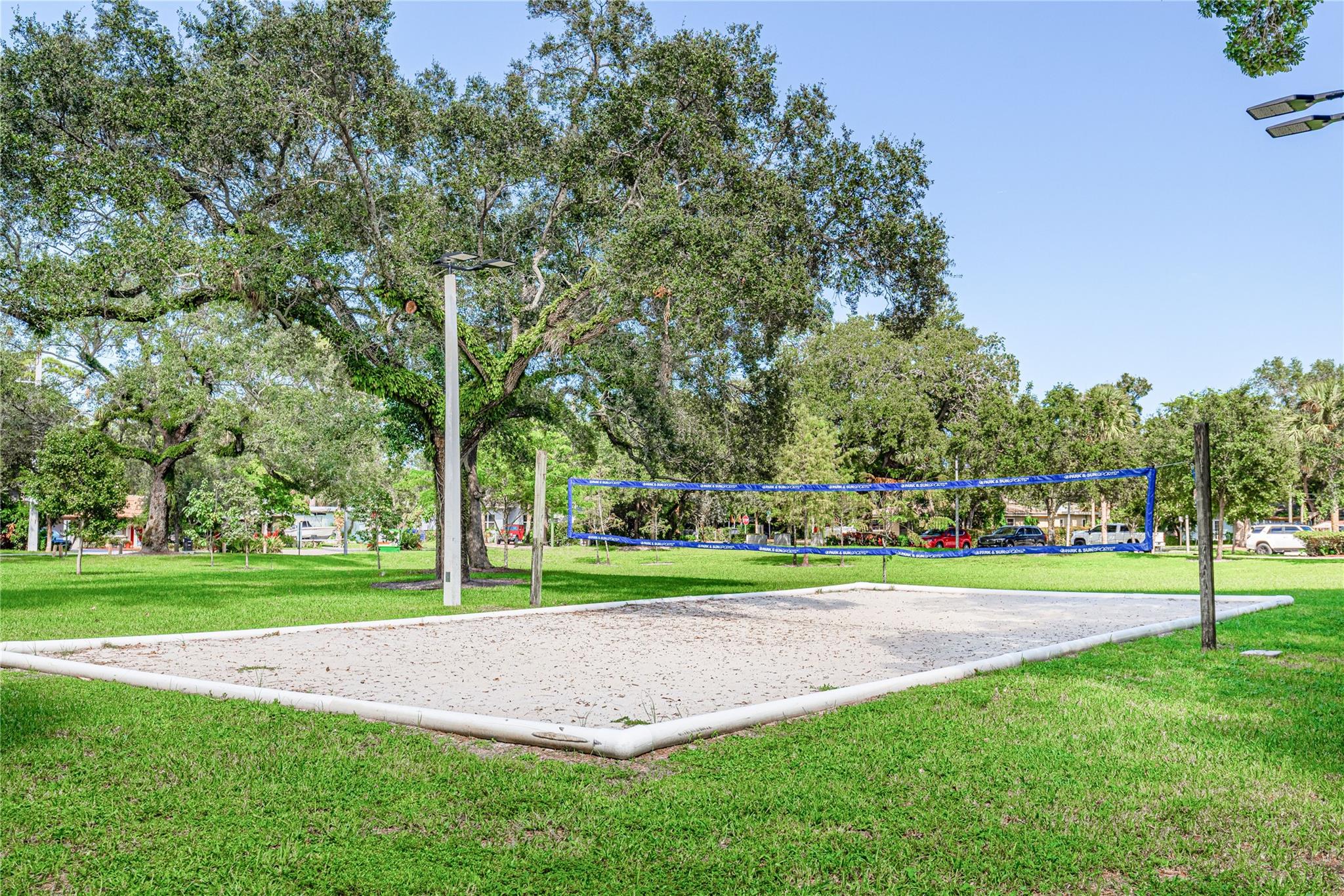 Shady Banks & Lauderdale - Residential