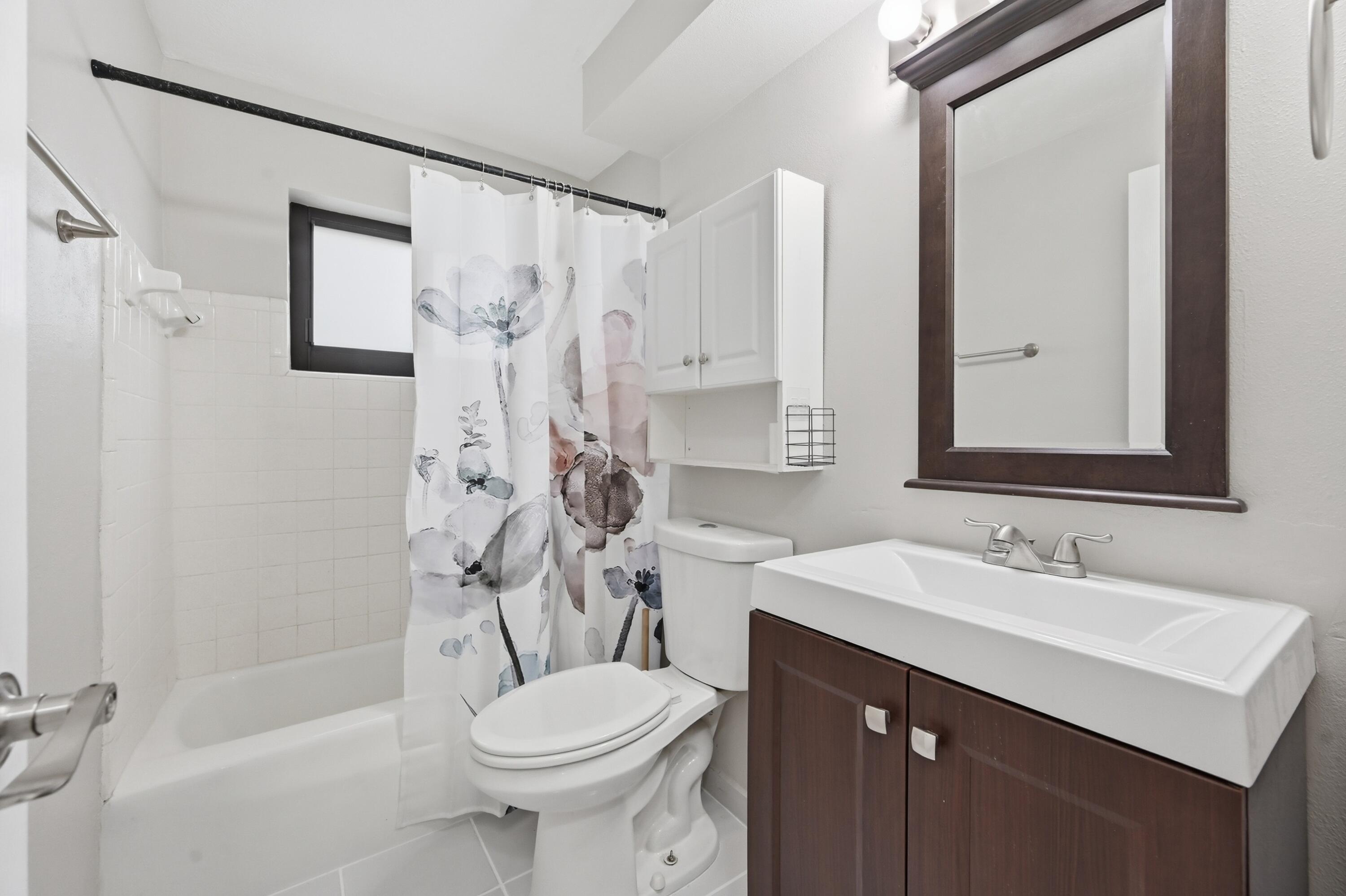 SUNRISE GOLF VILLAGE FIRST ADD - Residential