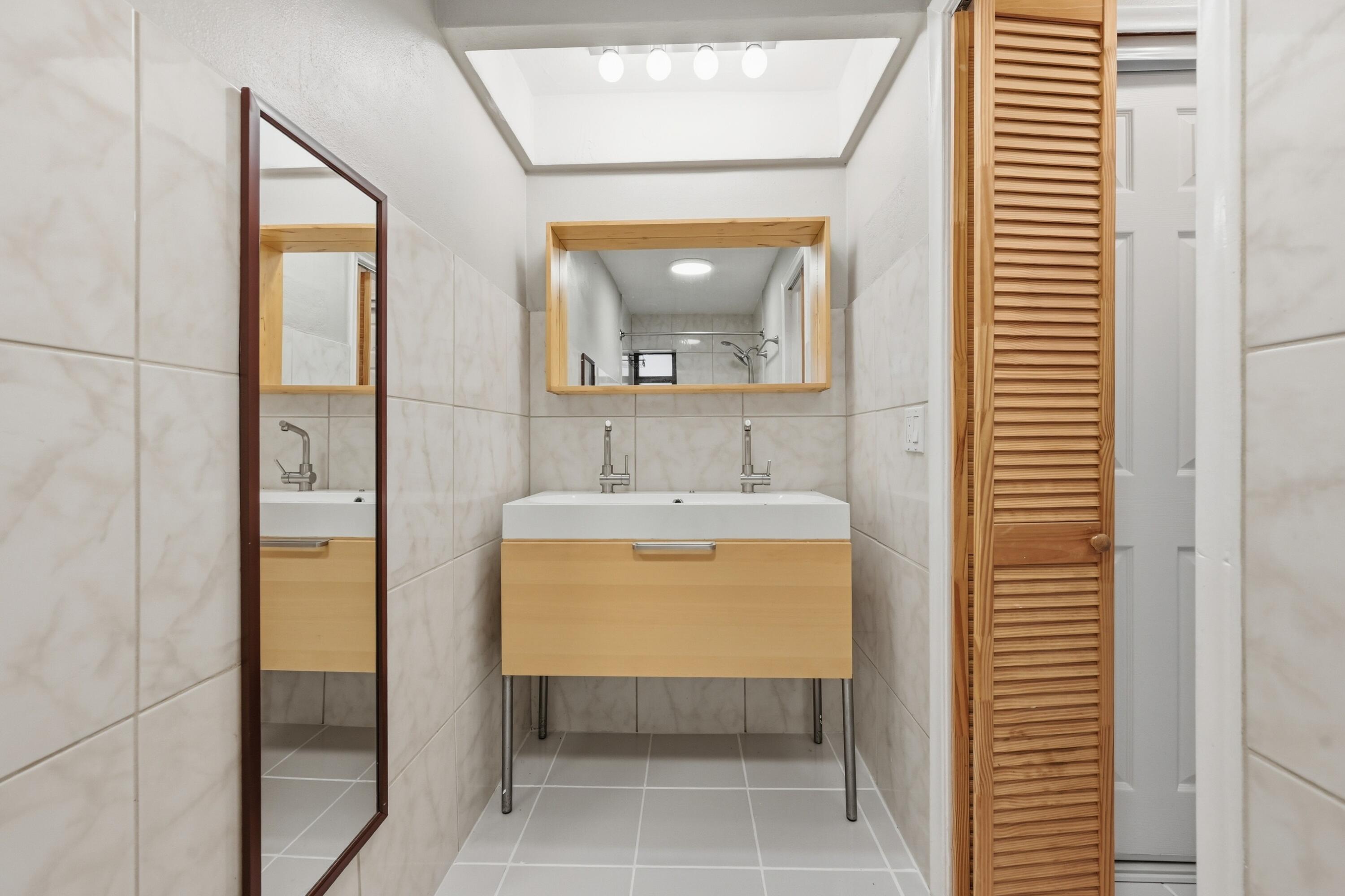 SUNRISE GOLF VILLAGE FIRST ADD - Residential