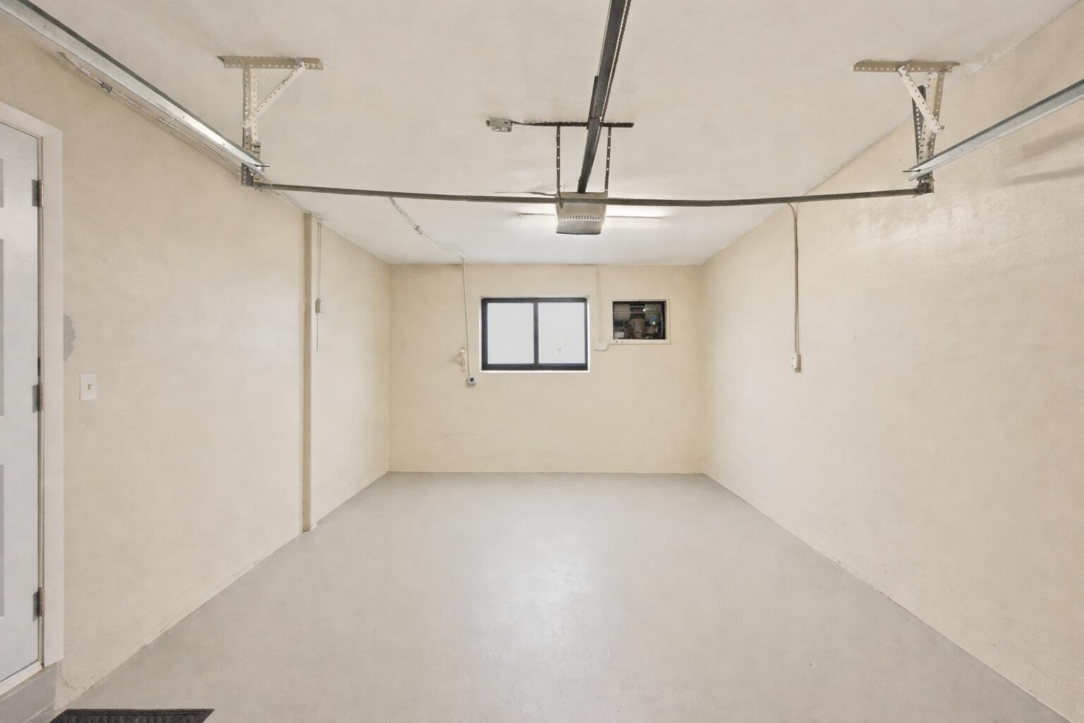 SUNRISE GOLF VILLAGE FIRST ADD - Residential